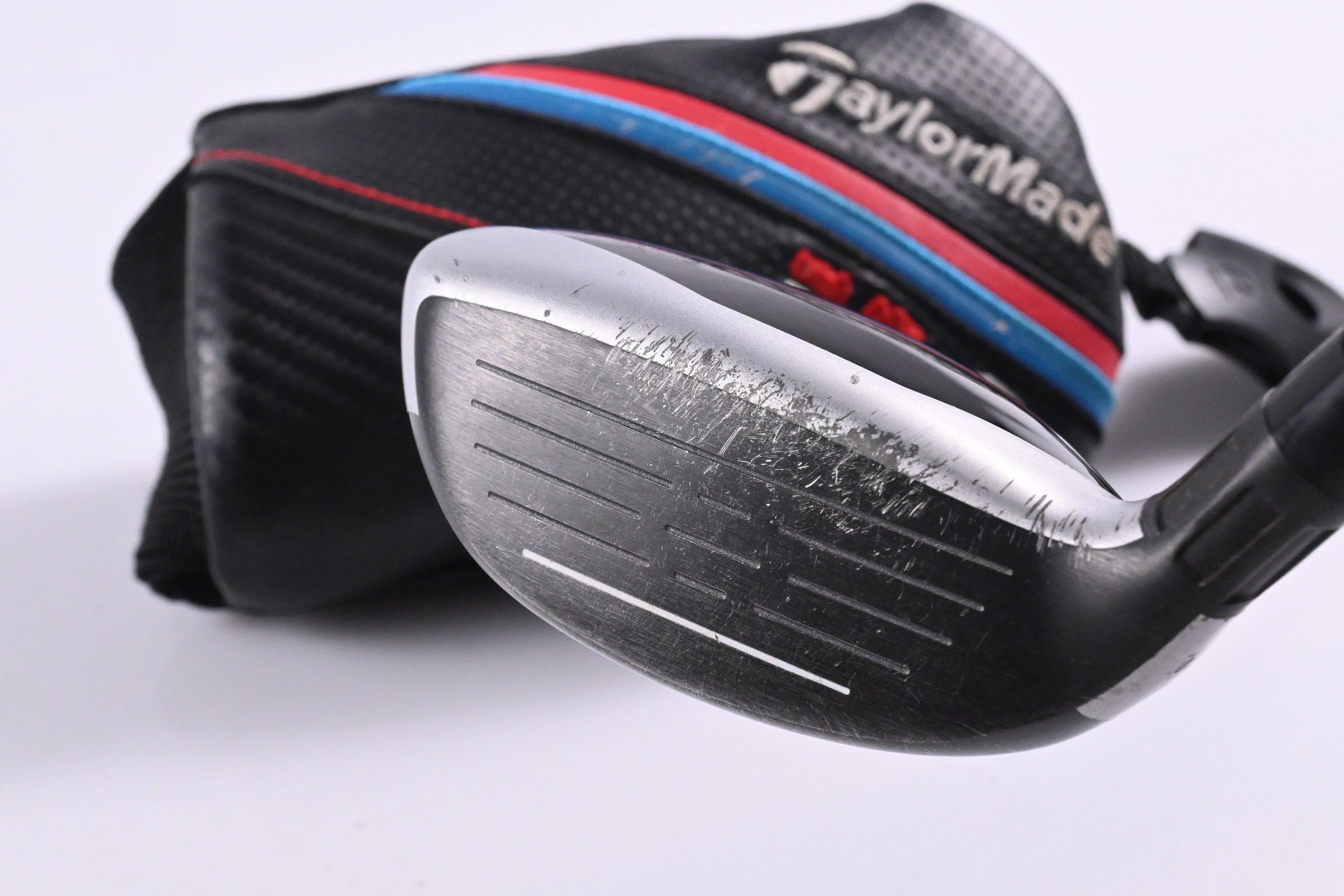 Taylormade M4 #4 Hybrid / 22 Degree / Regular Flex Fujikura Atmos Red 6 Shaft