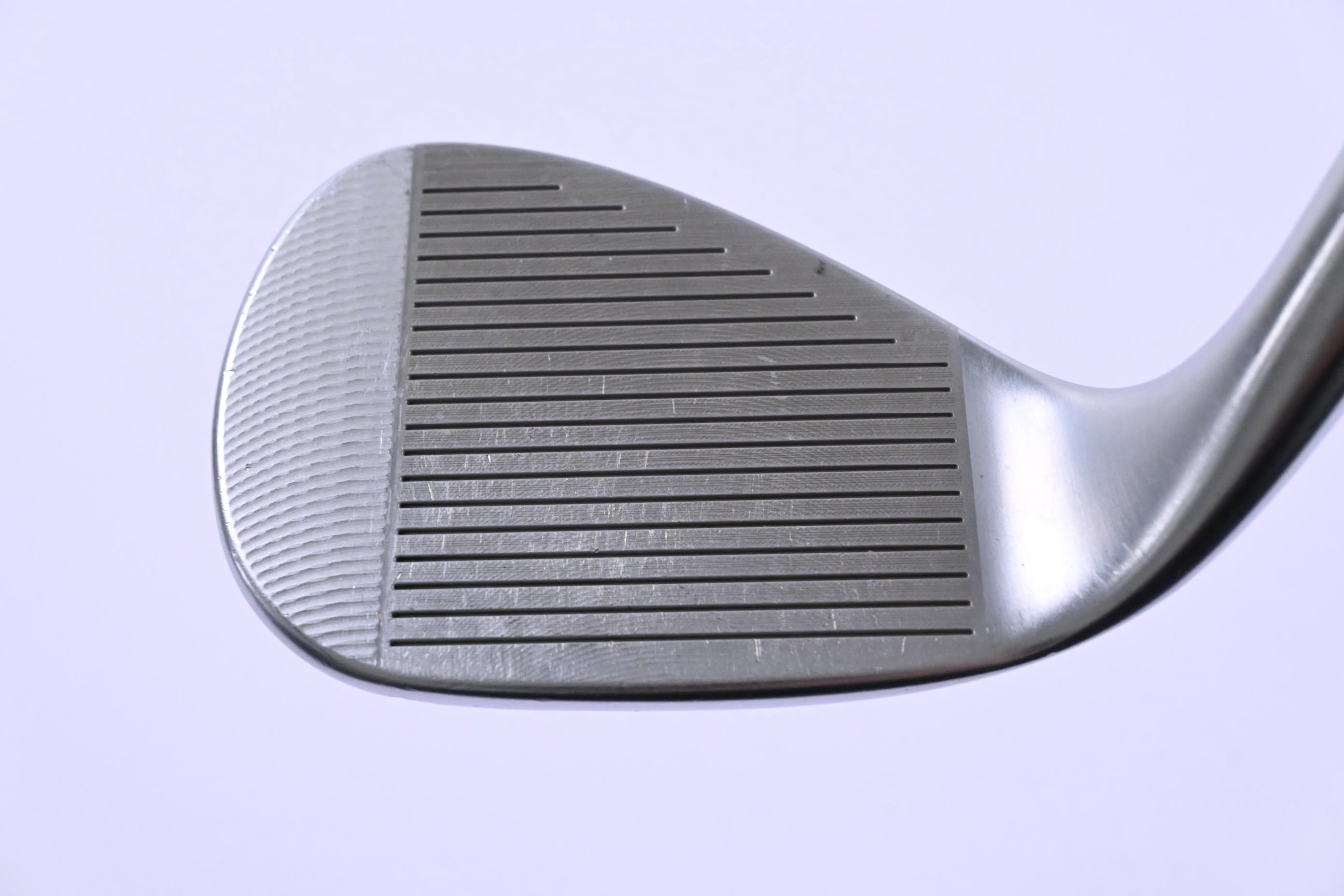 Cleveland CBX 4 Zipcore Sand Wedge / 56 Degree / Regular Flex UST Recoil Dart 65