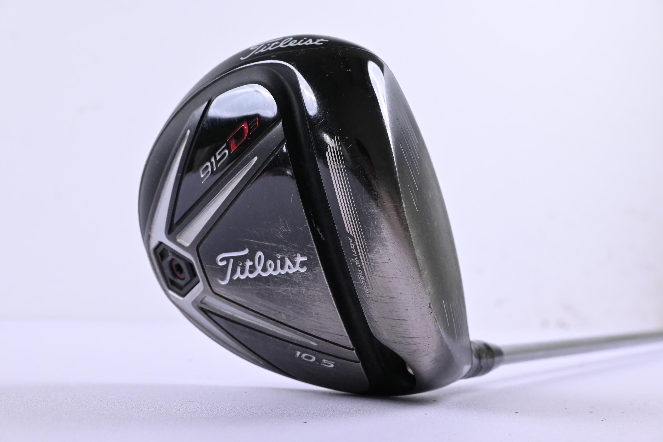 Titleist 915 D3 Driver / 10.5 Degree / Stiff Flex Diamana Blue S+ 60 x5ct Shaft