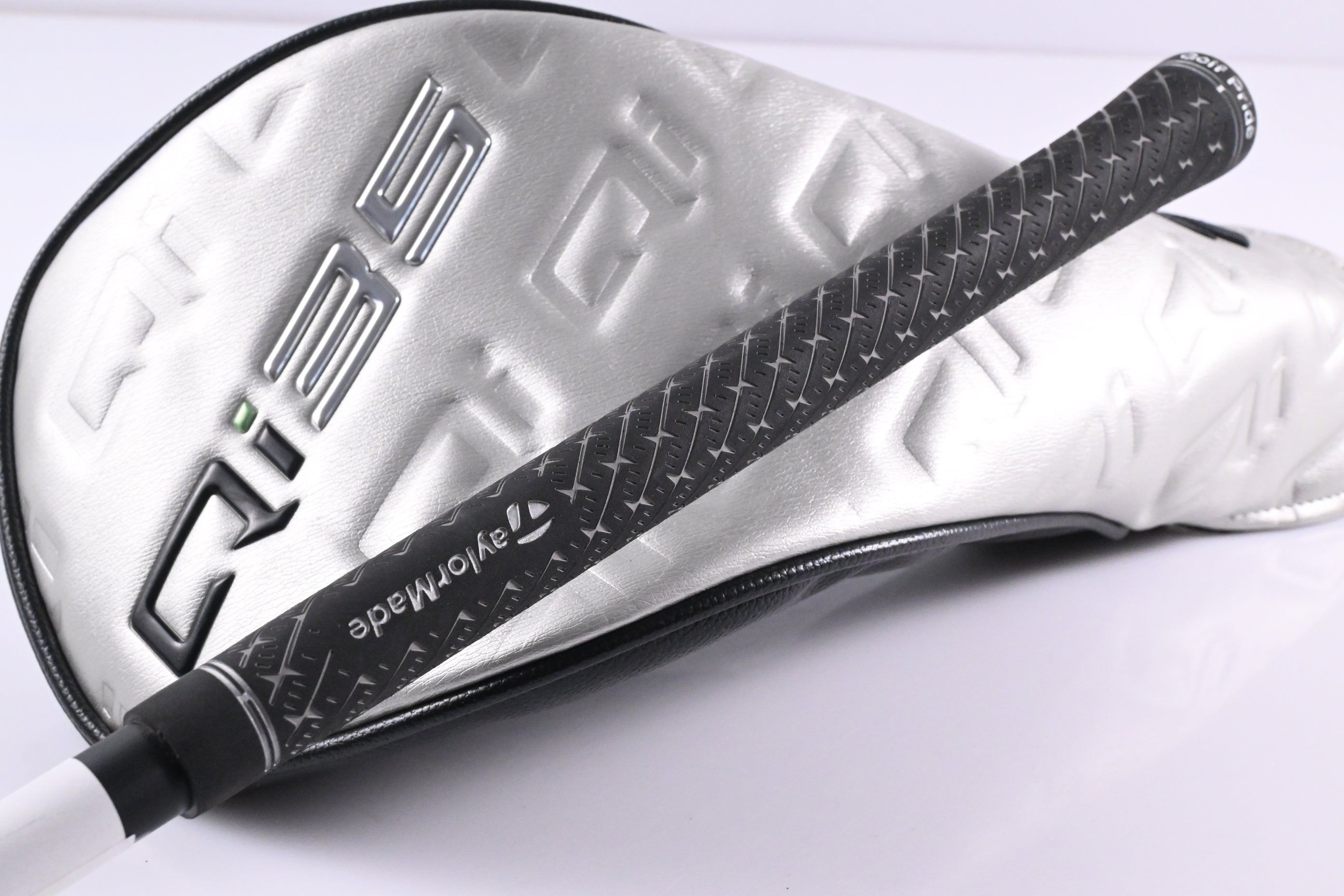 Taylormade Qi35 LS Driver / 9 Degree / Stiff Flex Kai'li Blue CB Dark Wave 60