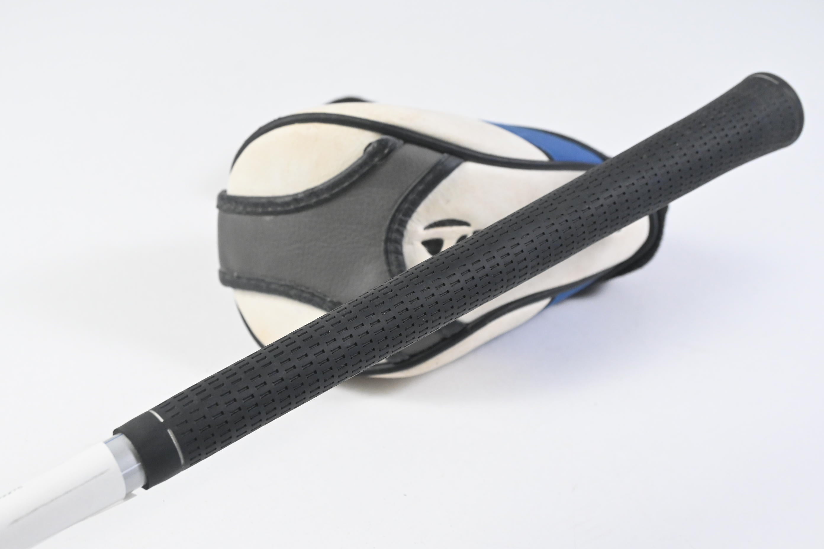 Taylormade SLDR #3 Wood / 15 Degree / Regular Flex Speeder 77 Shaft