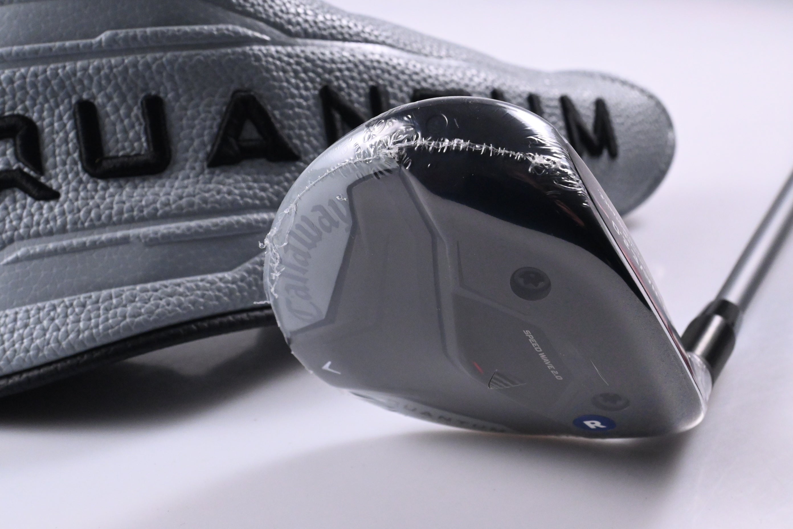 Callaway Quantum Max #7 Wood / 21 Degree / Regular Flex Denali Frost Silver 60