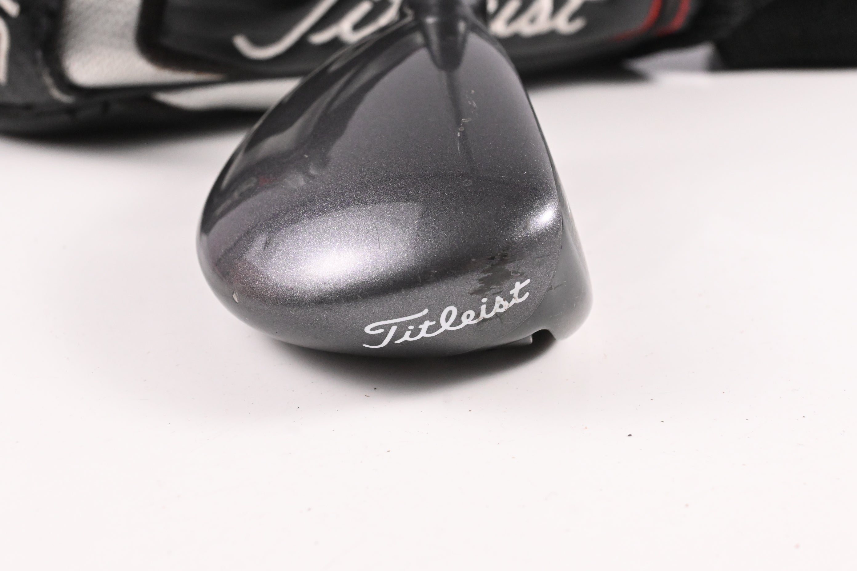 Titleist 816 H2 #3 Hybrid / 19 Degree / Regular Flex Diamana S+ 70 Shaft