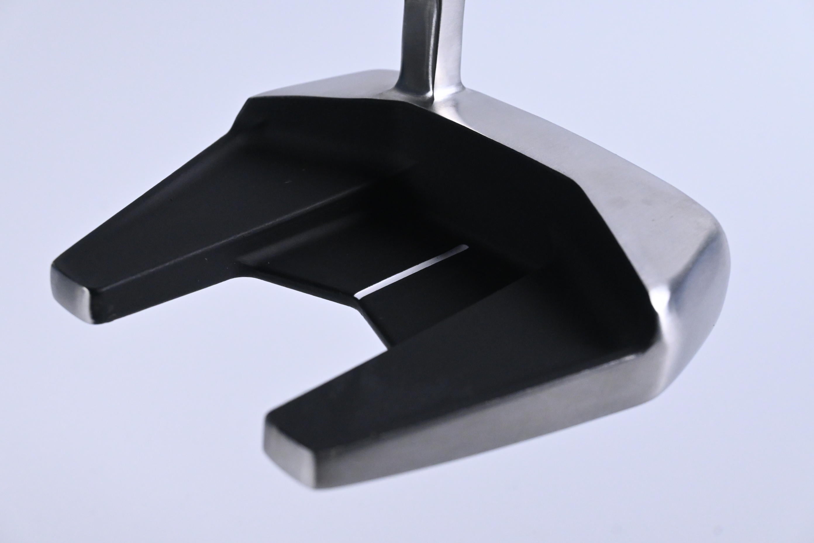 PGM YB-026 Putter / 34 Inch