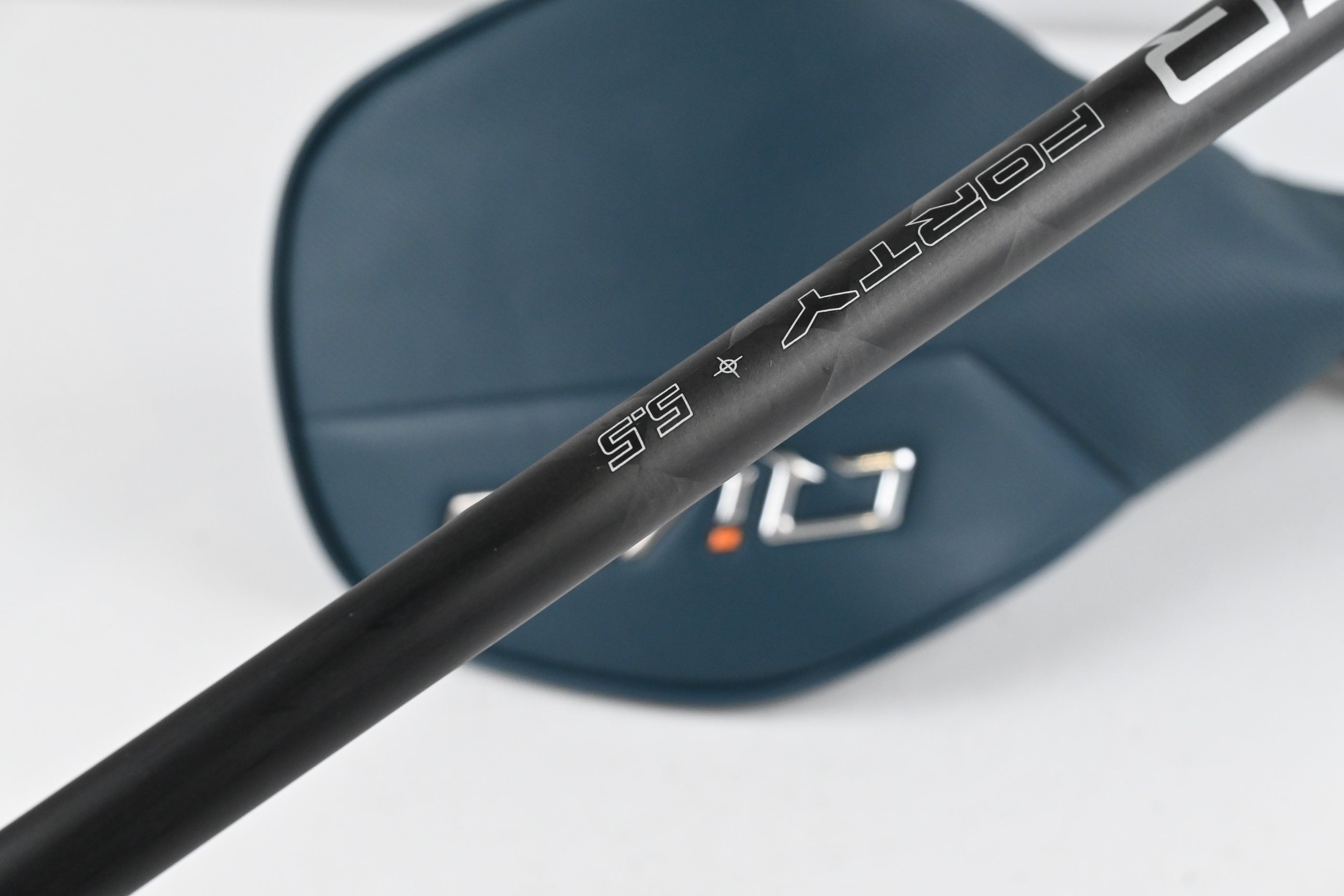 Taylormade Qi4D Driver / 9 Degree / Regular Flex Project X Cypher 2.0 40 Shaft