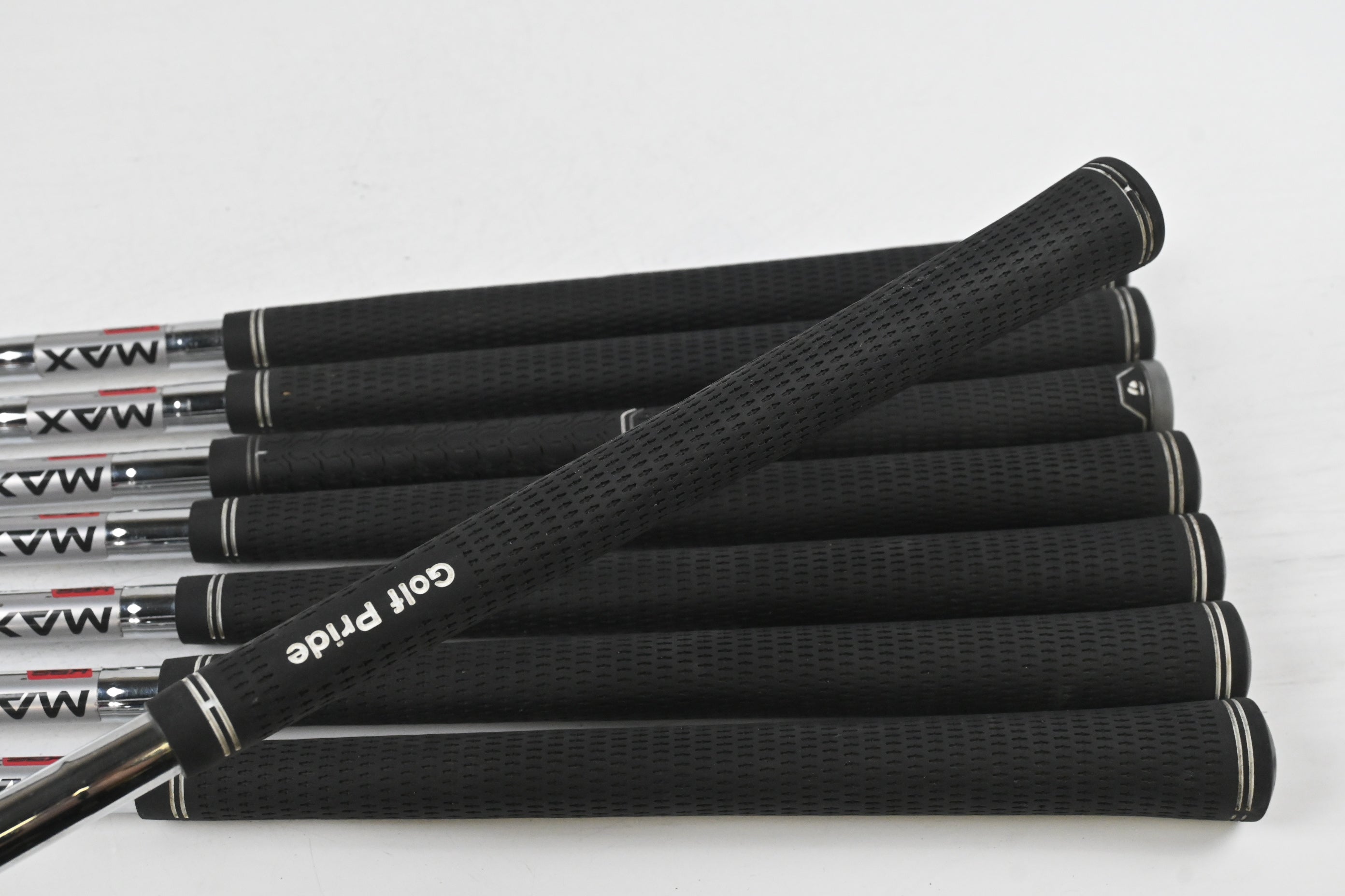Taylormade M4 Irons / 5-PW+GW+SW / Regular Flex KBS MAX 85 Shafts