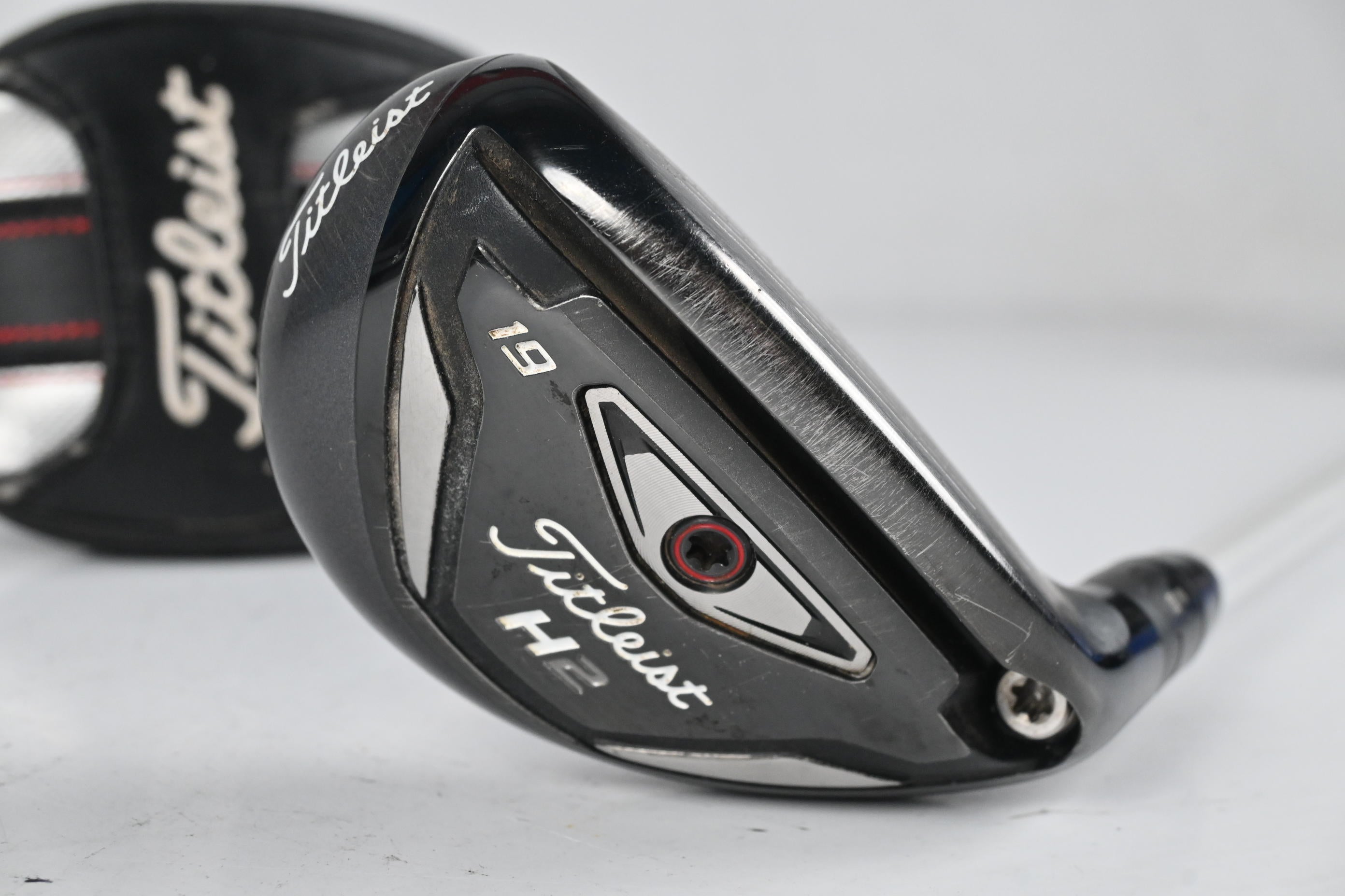 Titleist 816 H2 #3 Hybrid / 19 Degree / Stiff Flex Aldila Rogue Silver 110 MSI