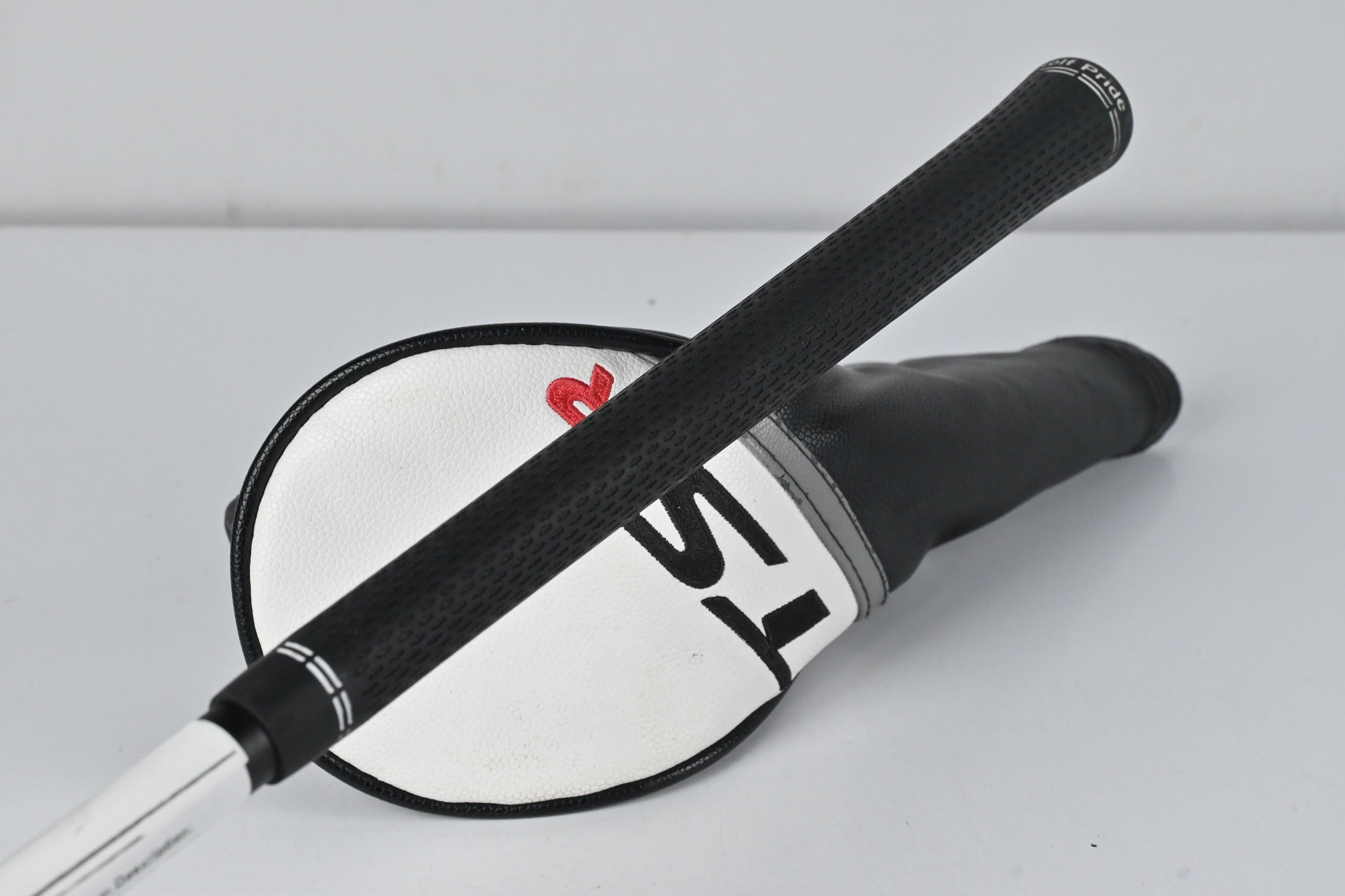 Titleist TSi1 #3 Wood / 15 Degree / Regular Flex Kuro Kage 55 Shaft