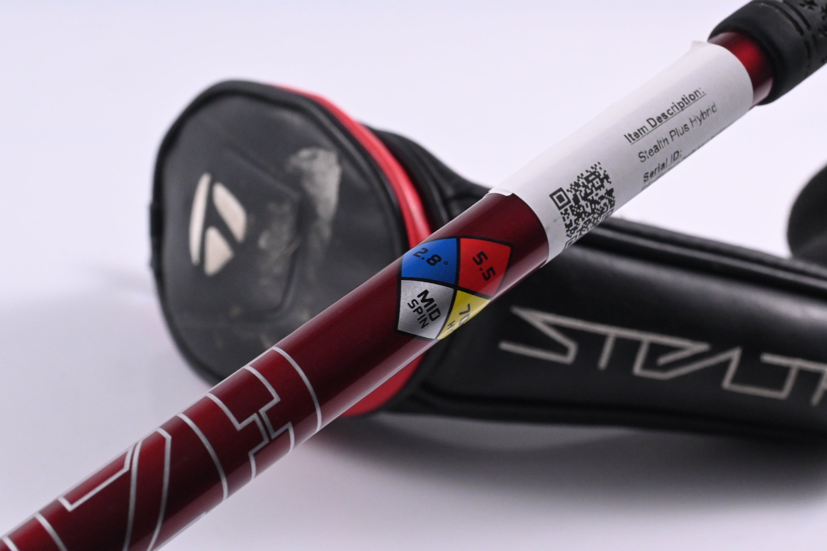 Taylormade Stealth Plus #4 Hybrid / 22 Degree / Regular Flex HZRDUS RDX Smoke 70