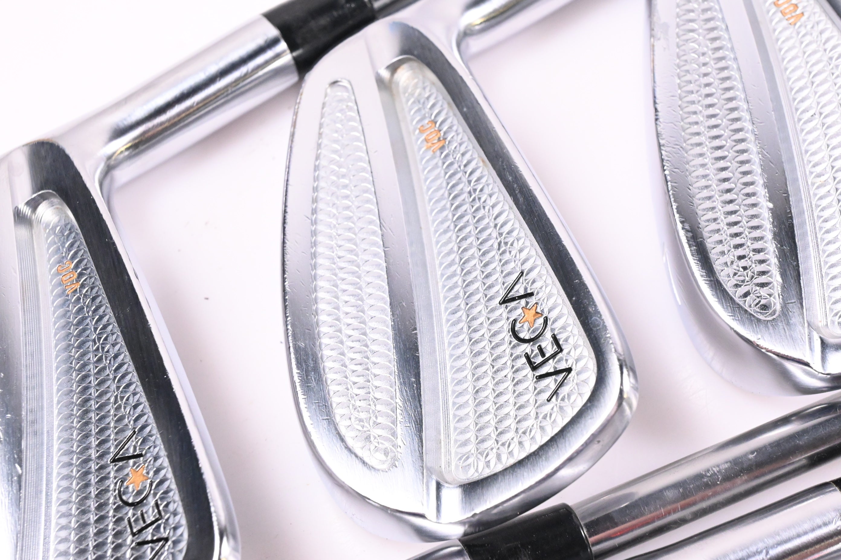 Vega VDC Irons / 5-PW / X-Flex Accra TZ 105i Shafts