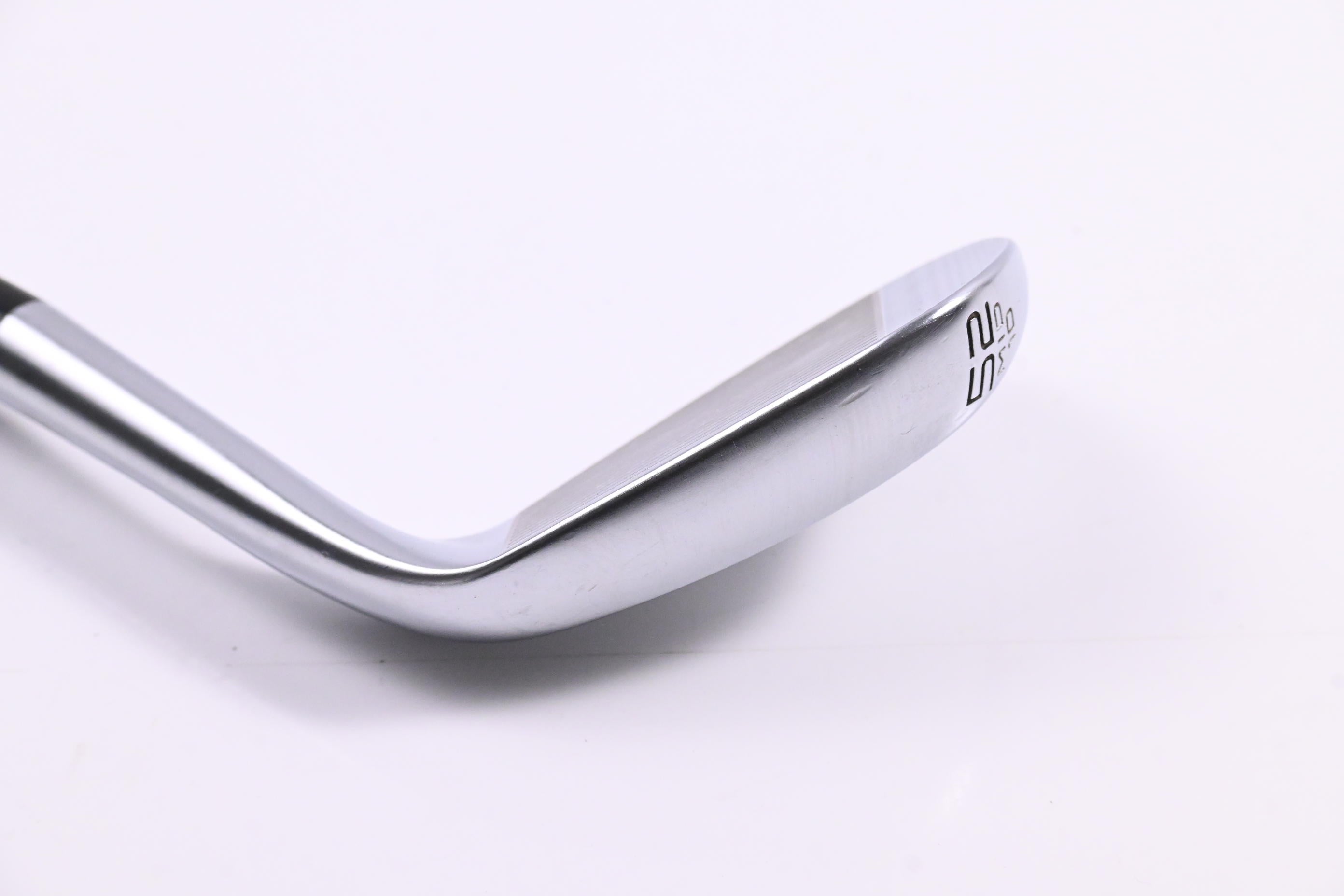 Left Hand Cleveland RTZ Gap Wedge / 52 Degree / Wedge Flex Dynamic Gold Spinner
