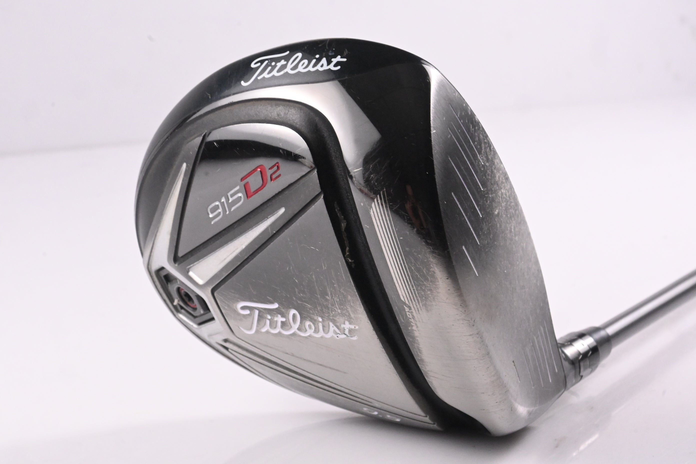 Titleist 915 D2 Driver / 9.5 Degree / Combo Flex Graphite Design G-Tech Shaft