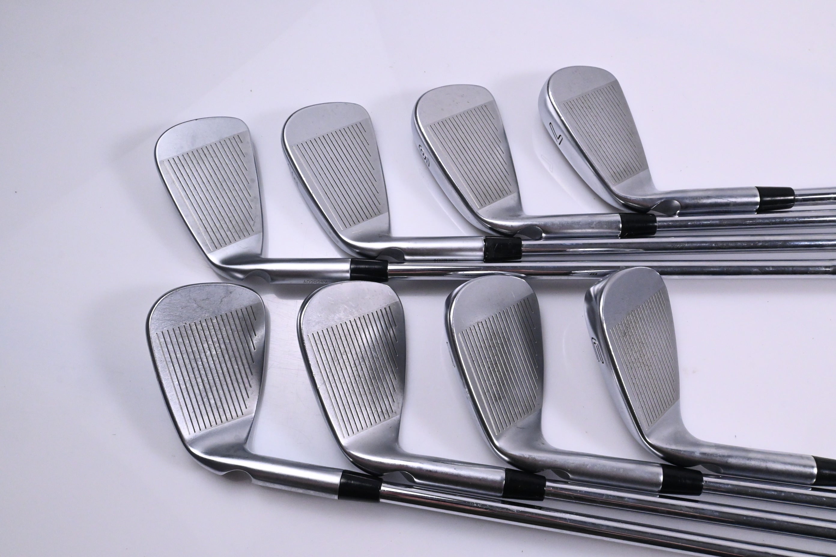 Ping i525 Irons / 4-PW+UW / Red Dot / Stiff Flex N.S.PRO Modus 3 Tour 105 Shafts
