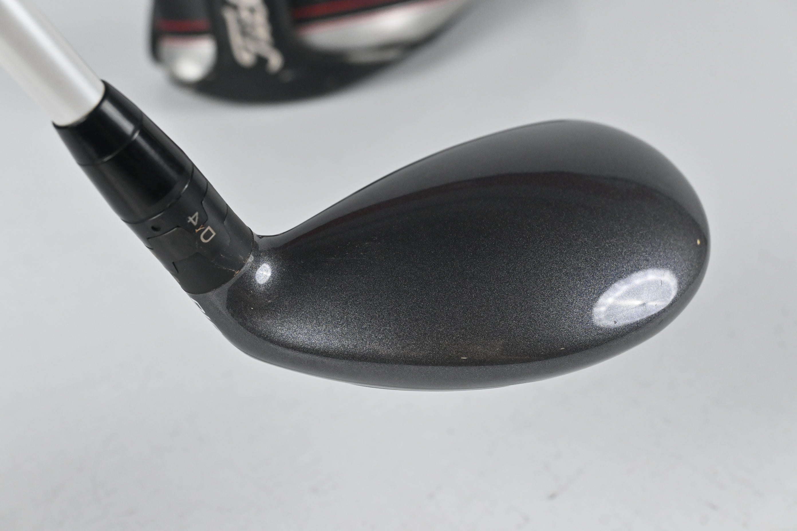 Titleist 816 H2 #3 Hybrid / 19 Degree / Stiff Flex Aldila Rogue Silver 110 MSI