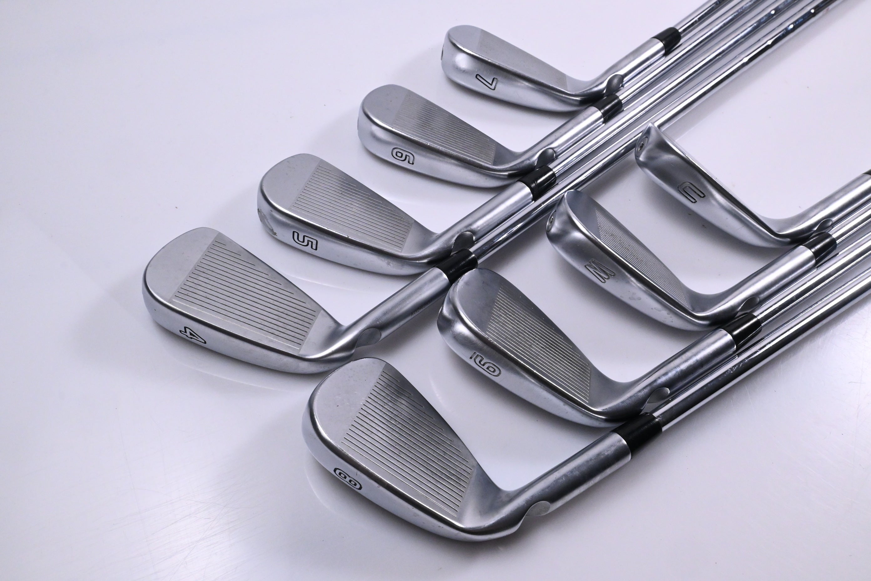 Ping i525 Irons / 4-PW+UW / Red Dot / Stiff Flex N.S.PRO Modus 3 Tour 105 Shafts