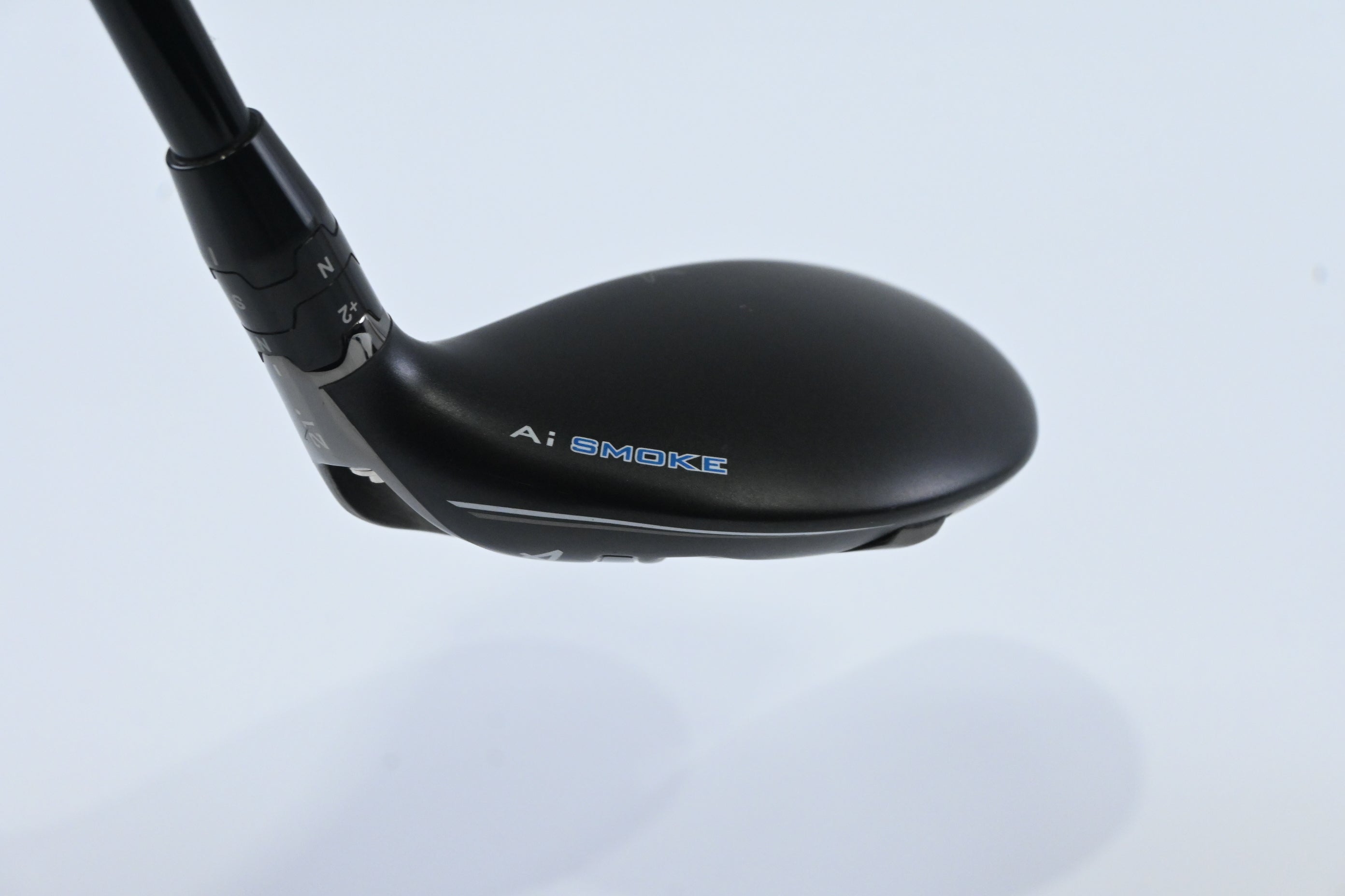 Callaway Paradym Ai Smoke #4 Hybrid / 21 Degree / Stiff Flex Tensei AV Blue 75