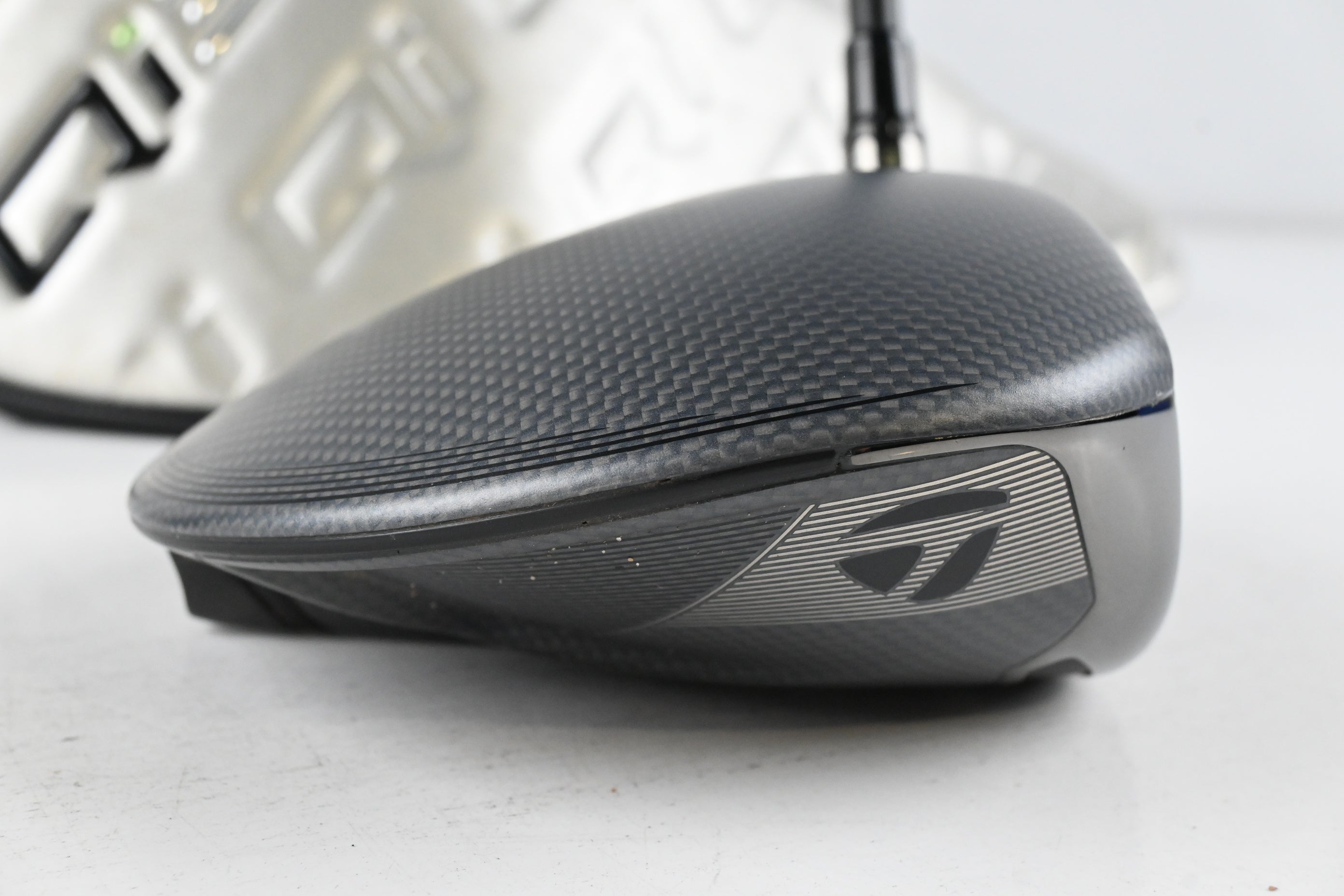 Taylormade Qi35 Driver / 9 Degree / Stiff Flex Fujikura Ventus Blue 5 Shaft
