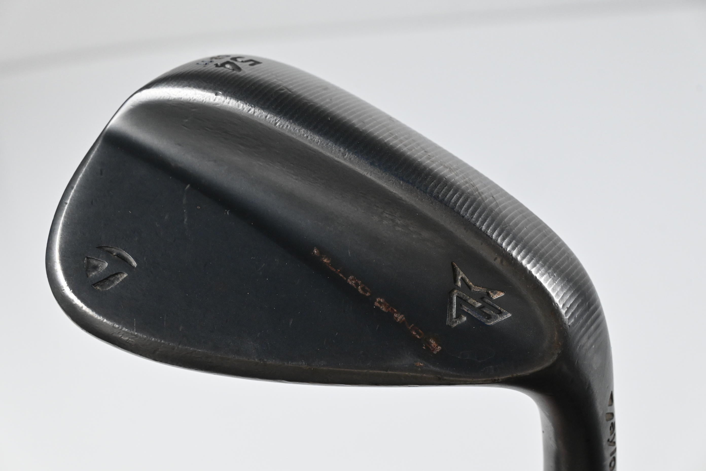 Taylormade Milled Grind 3 Black Sand Wedge / 54 Degree / Stiff Flex Dynamic Gold