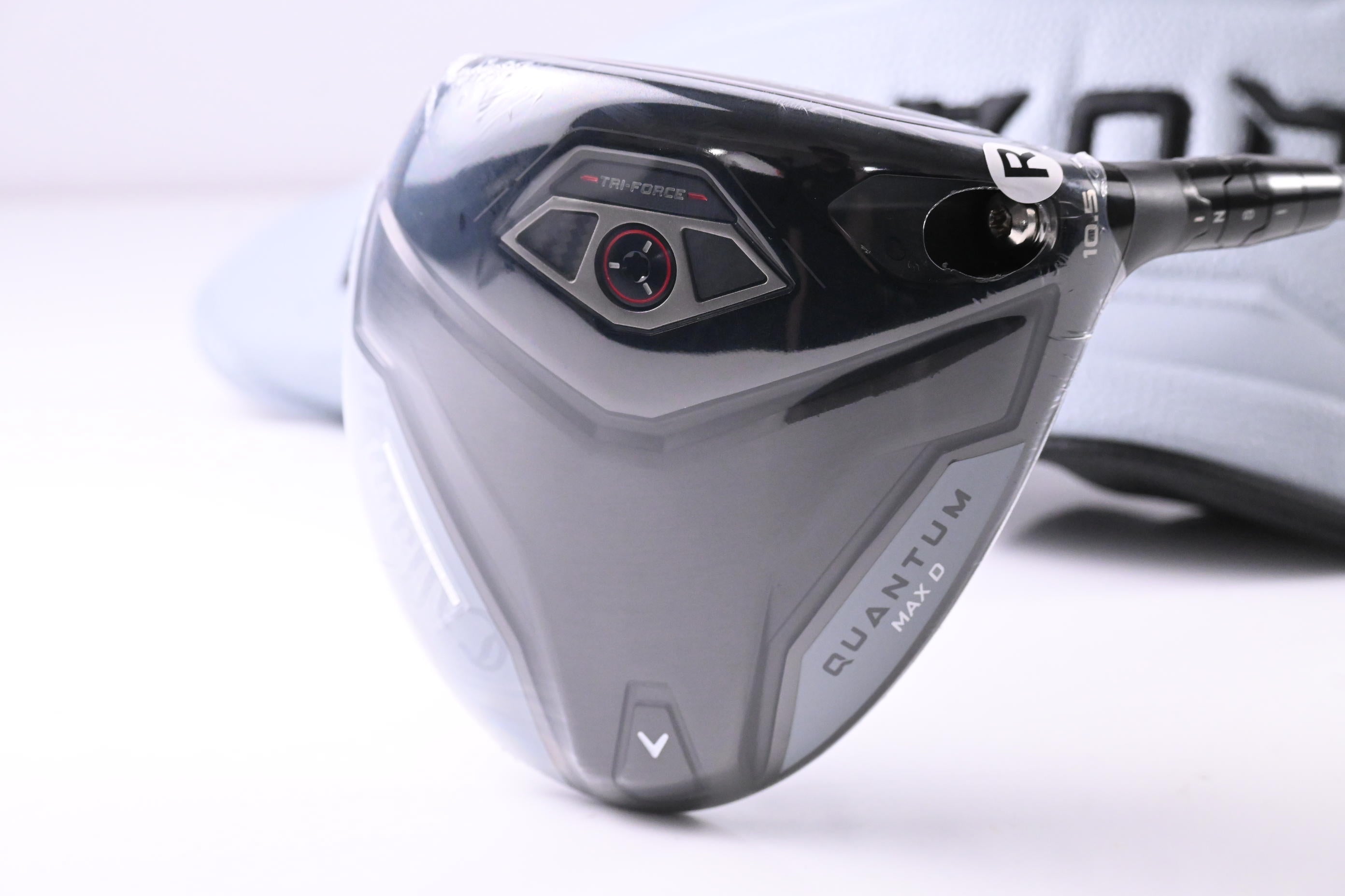 Callaway Quantum Max D Driver / 10.5 Degree / Regular Flex Frost Silver 50 Shaft
