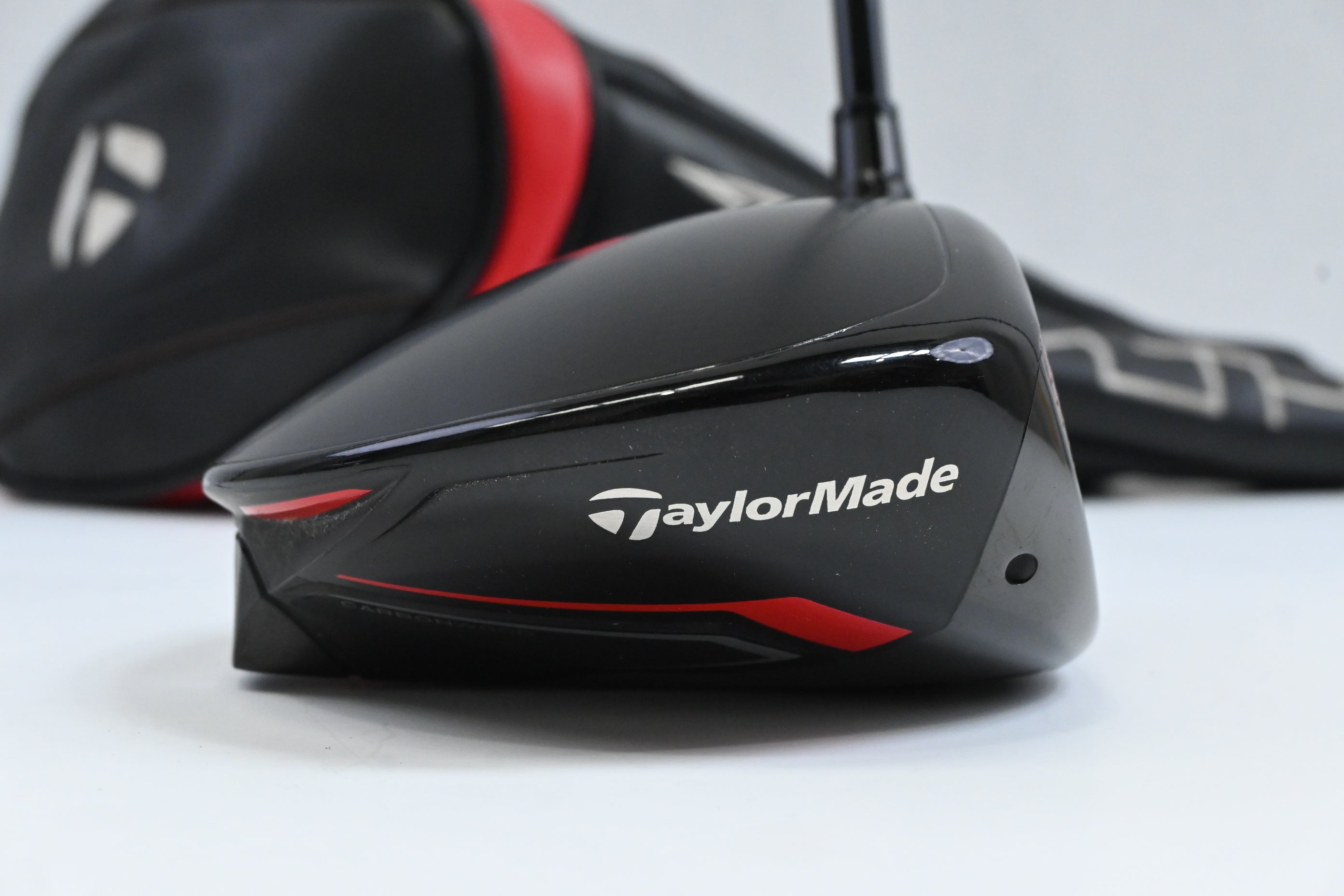 Taylormade Stealth Driver / 10.5 Degree / Regular Flex Fujikura Ventus Red 5