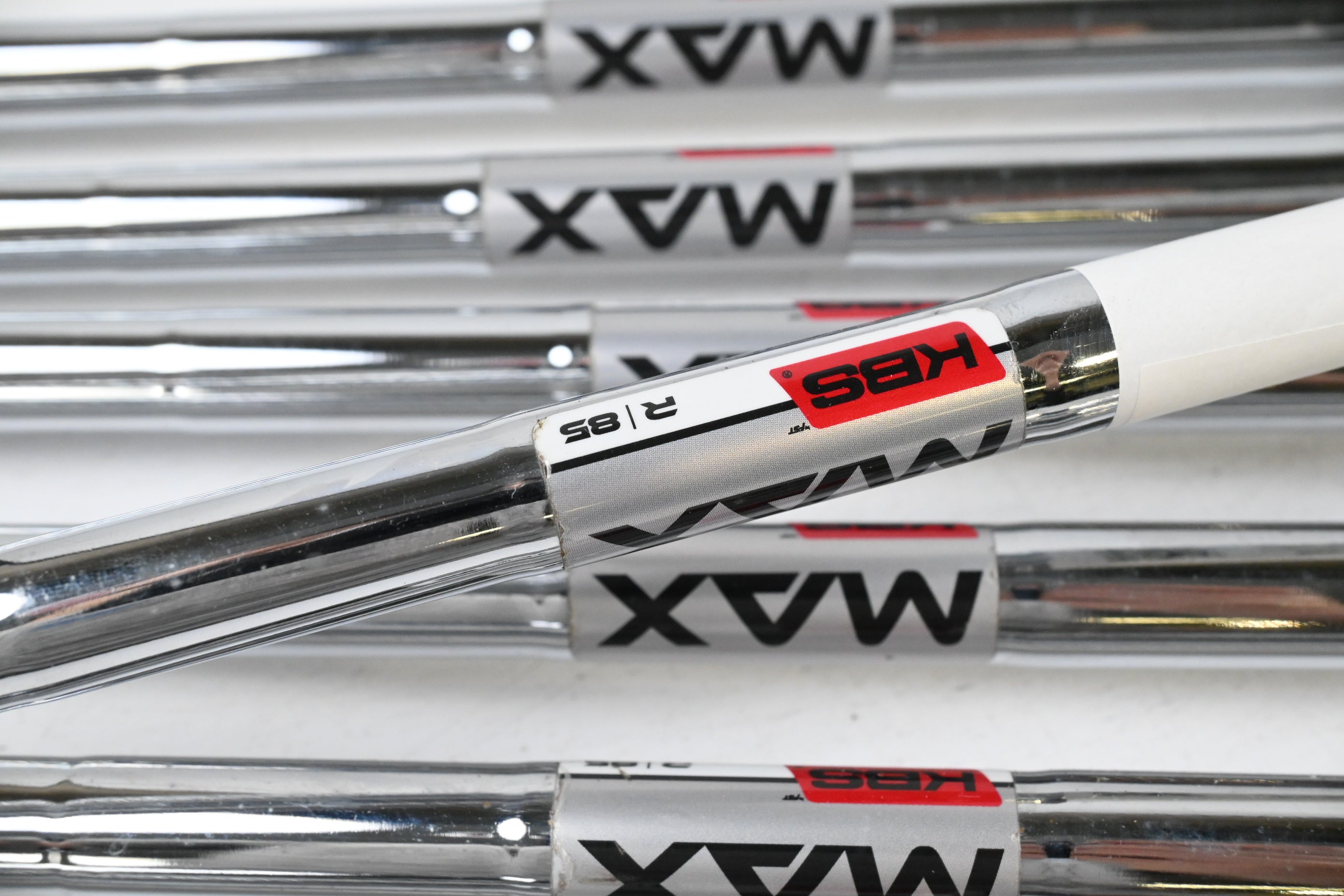 Taylormade SIM Max Irons / 4-PW / Regular Flex KBS MAX 85 Shafts