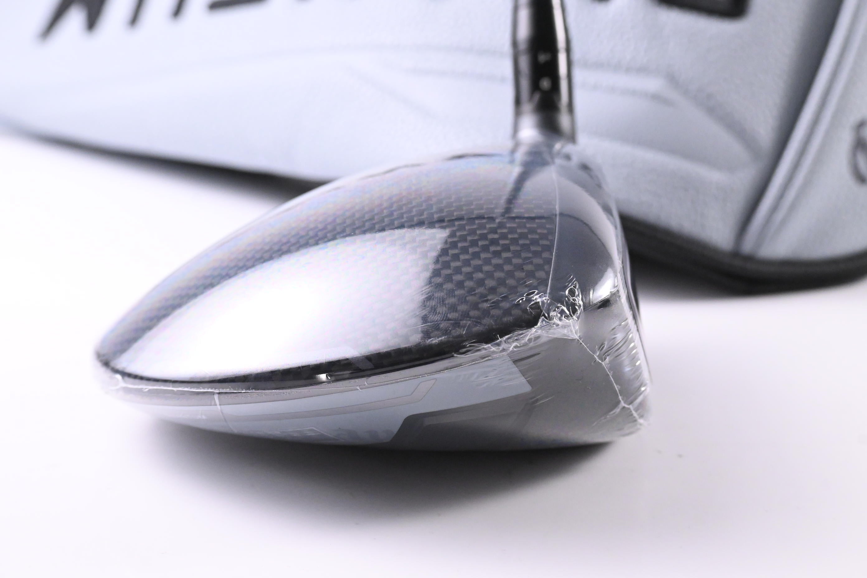 Callaway Quantum Max D Driver / 10.5 Degree / Regular Flex Frost Silver 50 Shaft