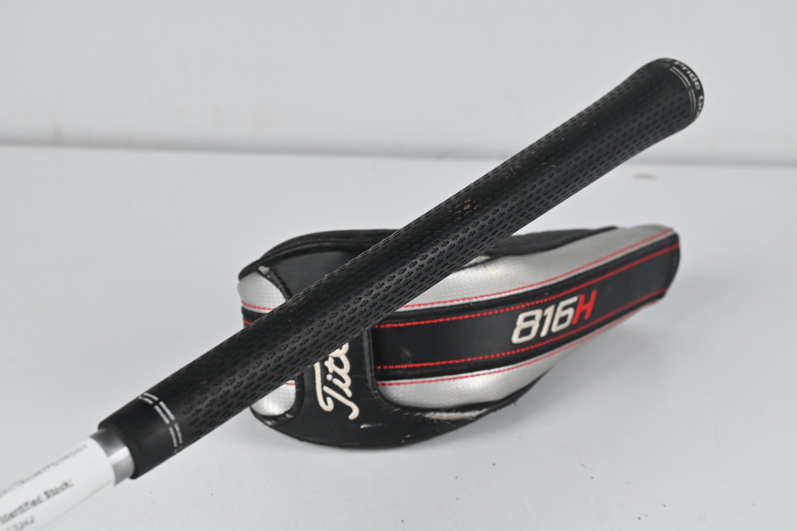 Titleist 816 H2 #3 Hybrid / 19 Degree / Stiff Flex Aldila Rogue Silver 110 MSI