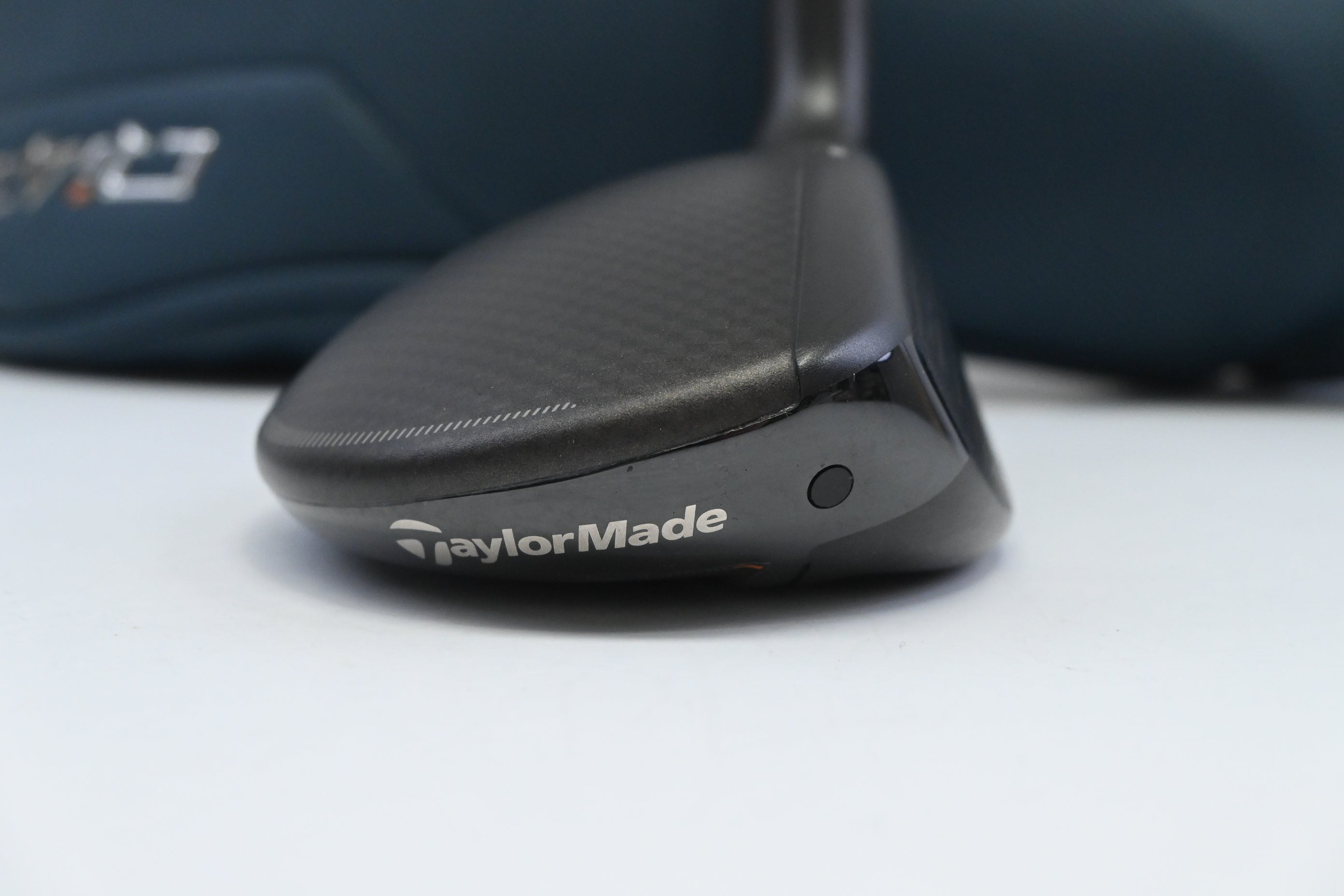 Taylormade Qi4D Max #4 Hybrid / 23 Degree / Regular Flex KBS Reax 50 Shaft