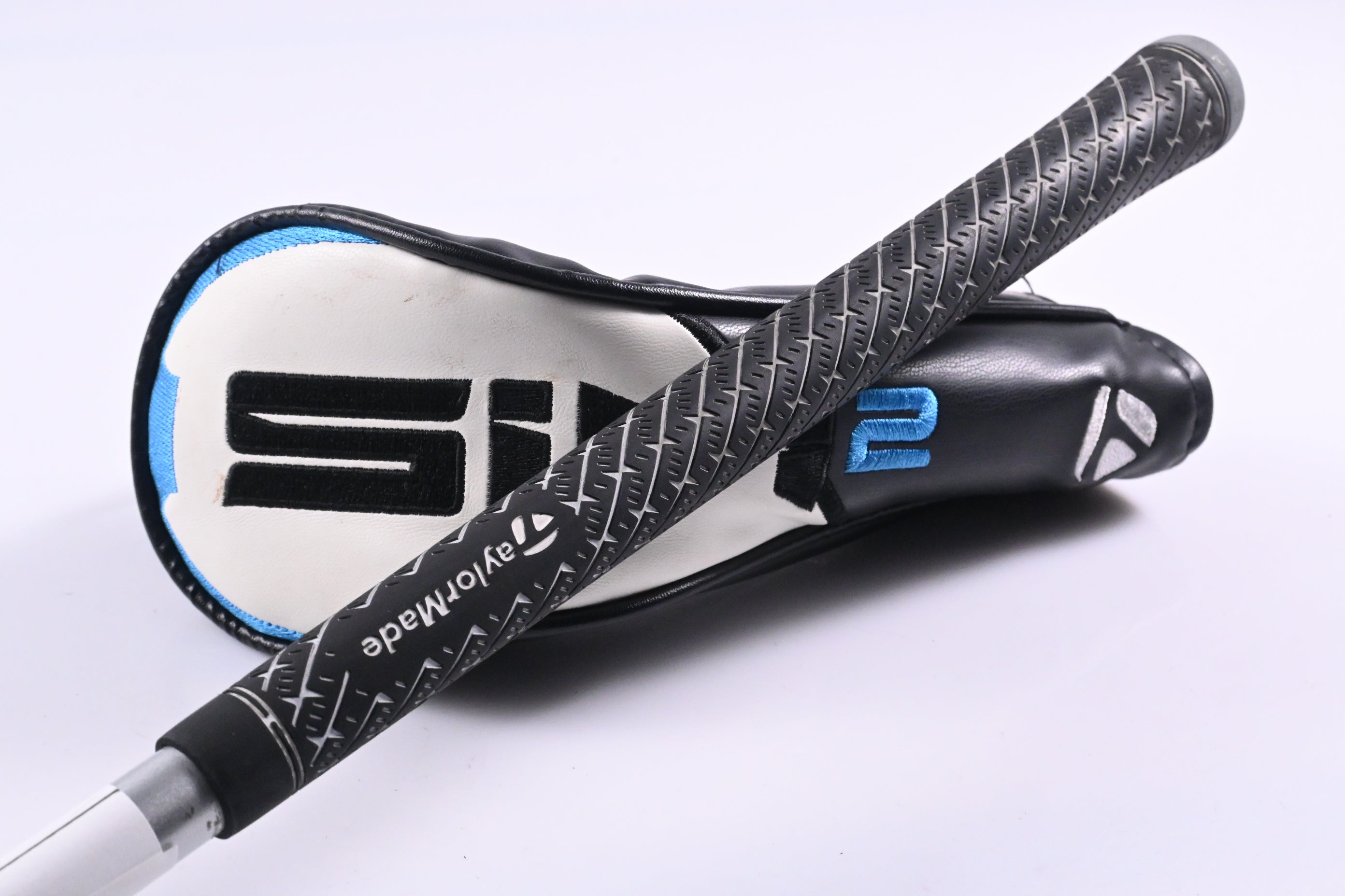 Taylormade SIM2 #3 Hybrid / 19.5 Degree / Stiff Flex Mitsubishi Tensei AV Blue