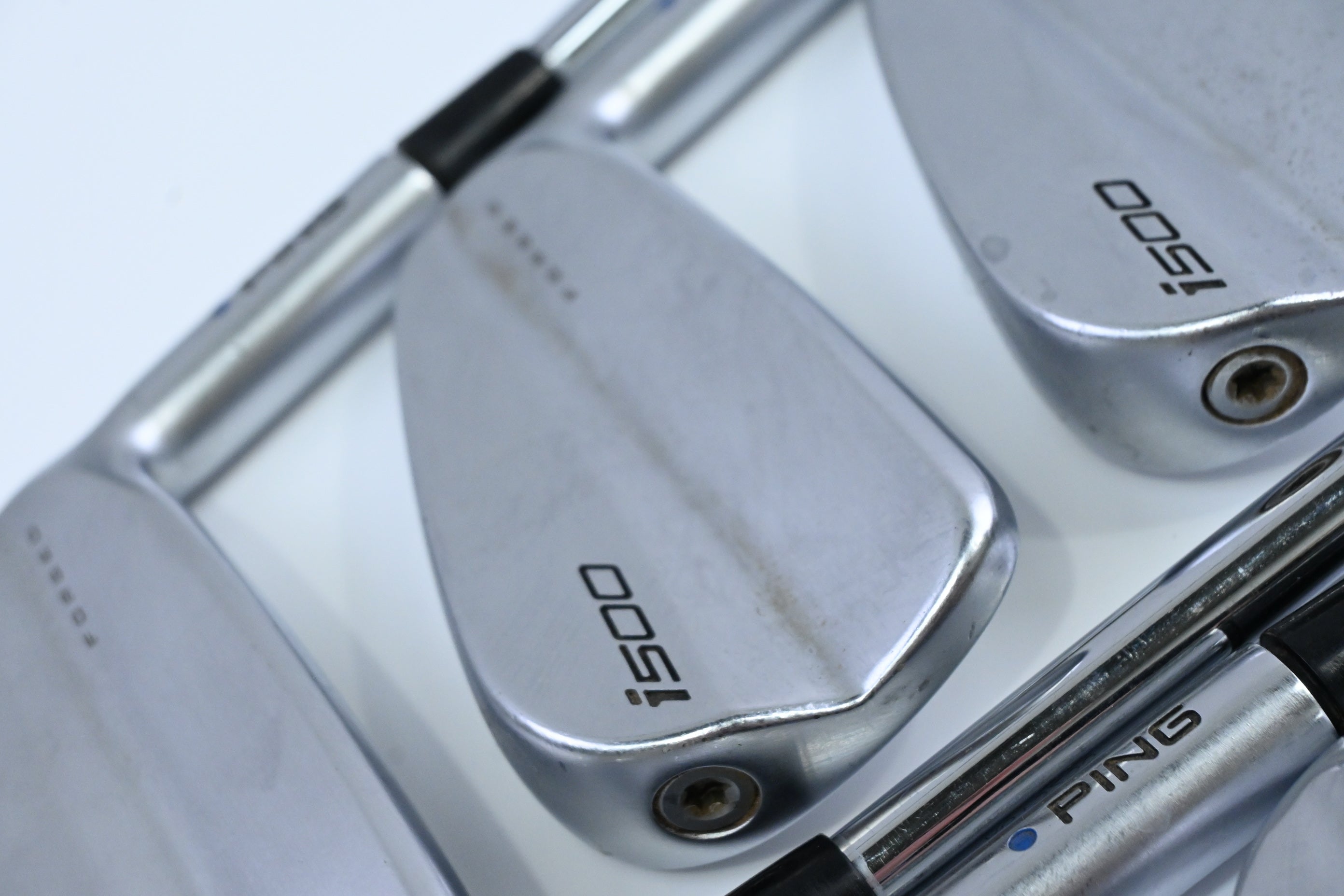 Ping i500 Irons / 4-PW / Blue Dot / Regular Flex Ping AWT 2.0 Shafts