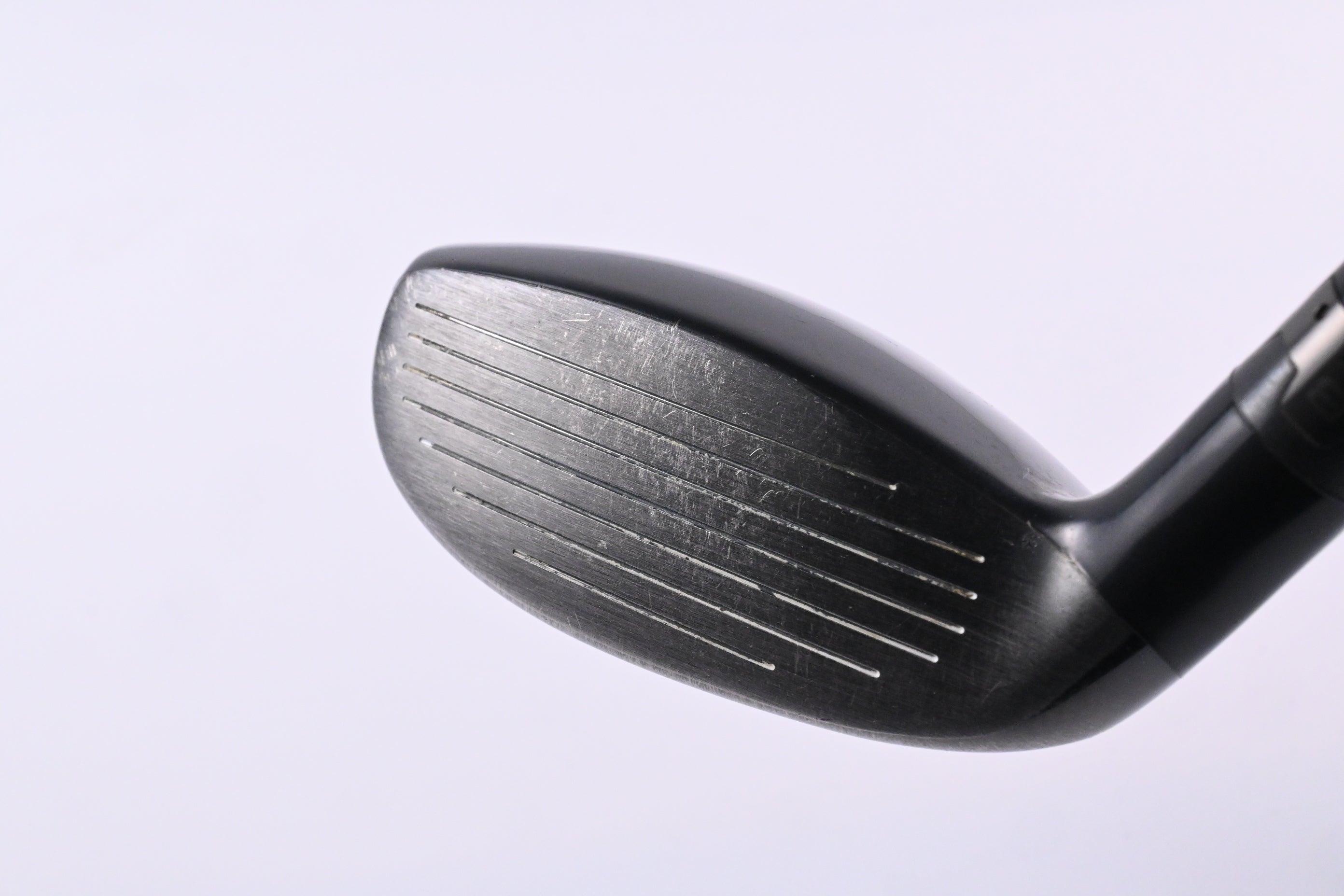 Titleist 910H #2 Hybrid / 17 Degree / Stiff Flex Diamana Kai'li 80 Shaft