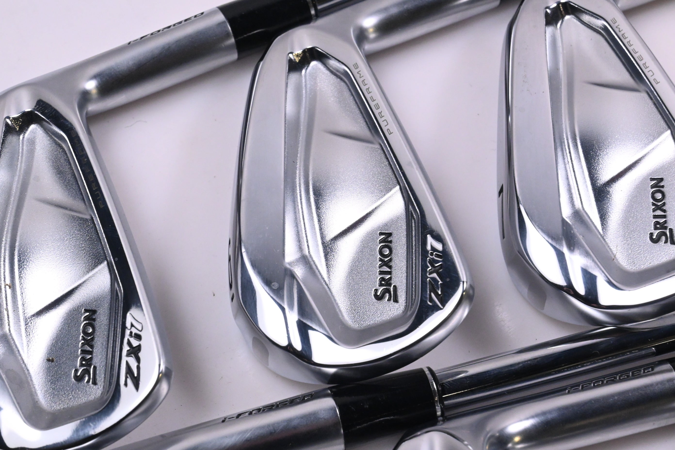 Srixon ZXi7 Irons / 5-PW / Stiff Flex Dynamic Gold Mid 115 S300 Shafts