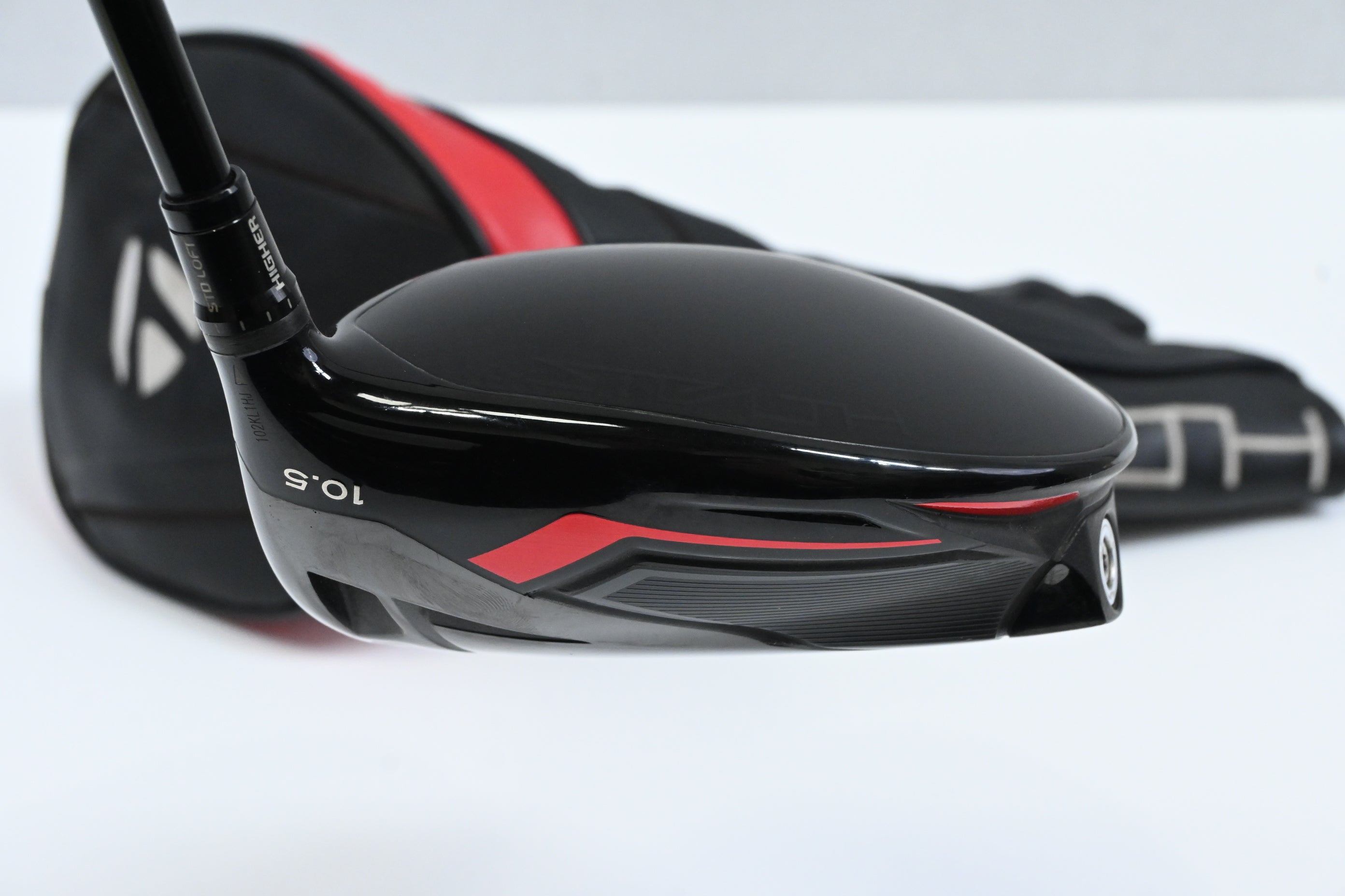 Taylormade Stealth Driver / 10.5 Degree / Regular Flex Fujikura Ventus Red 5