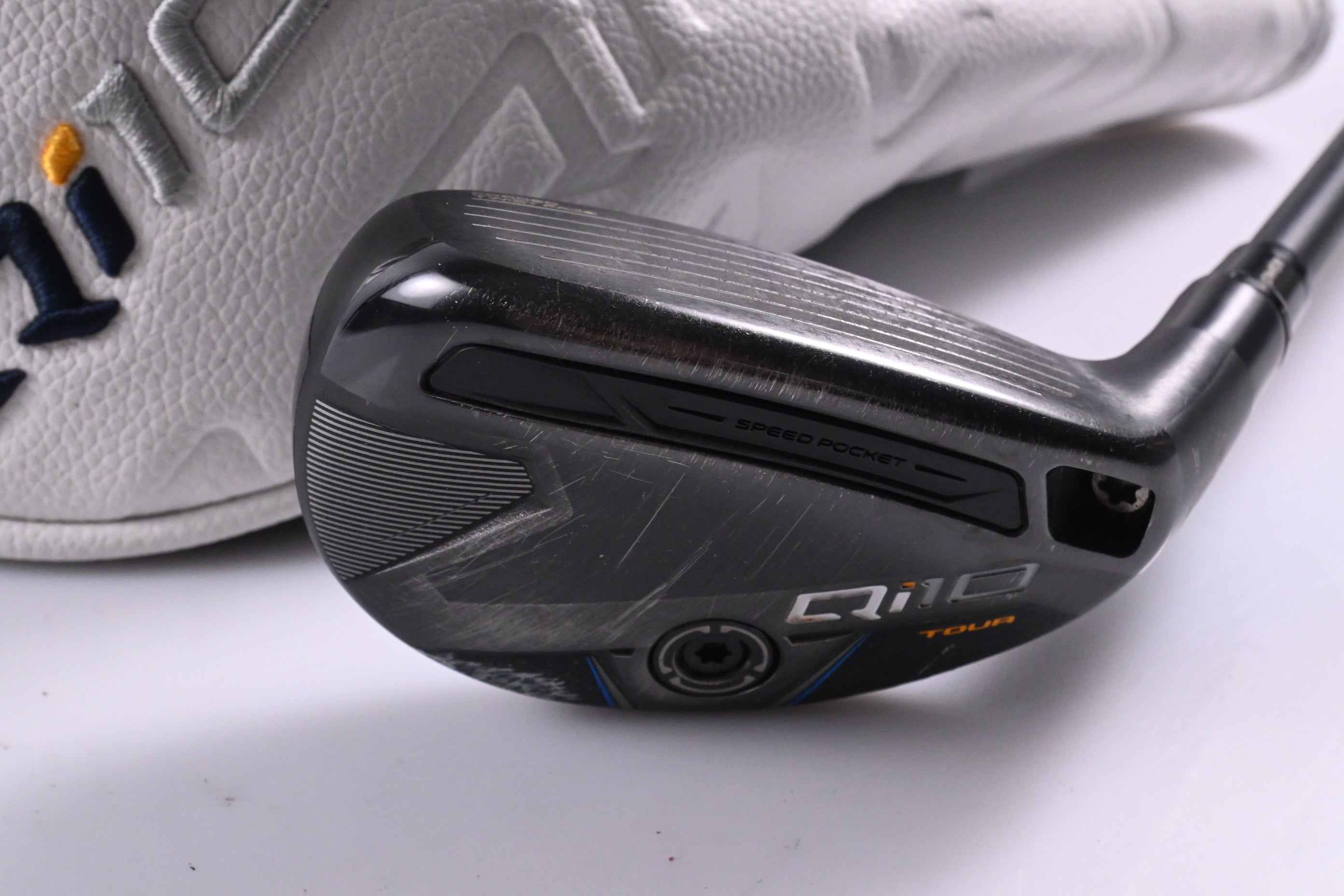 Taylormade Qi10 Tour #3 Hybrid / 19.5 Degree / X-Flex Tensei AV Limited 85