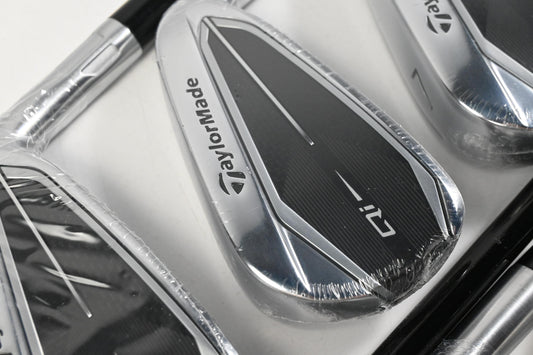 Taylormade Qi Irons / 5-PW+SW / Regular Flex Fujikura Ventus TR Blue 6 Shafts