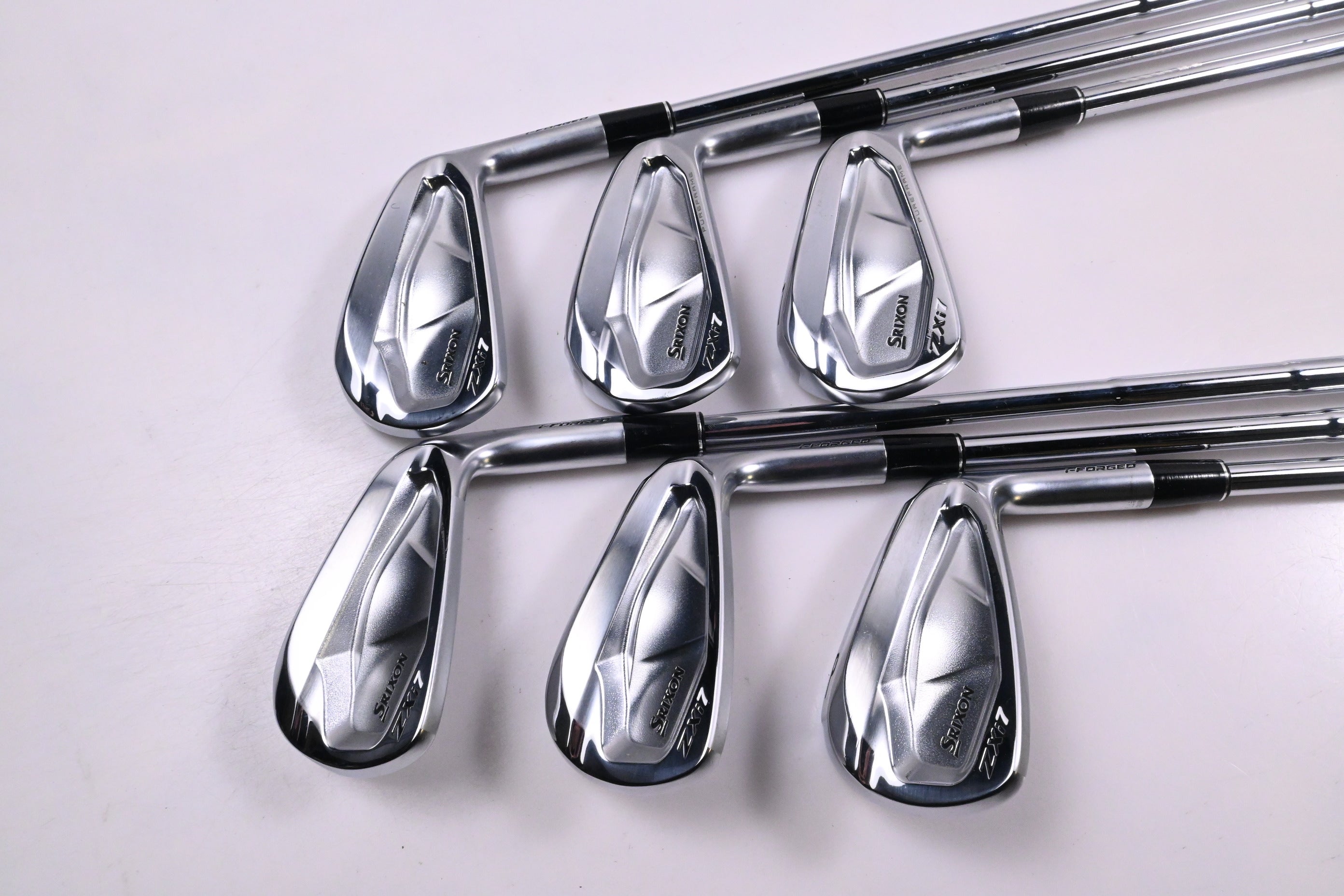 Srixon ZXi7 Irons / 5-PW / Stiff Flex Dynamic Gold Mid 115 S300 Shafts