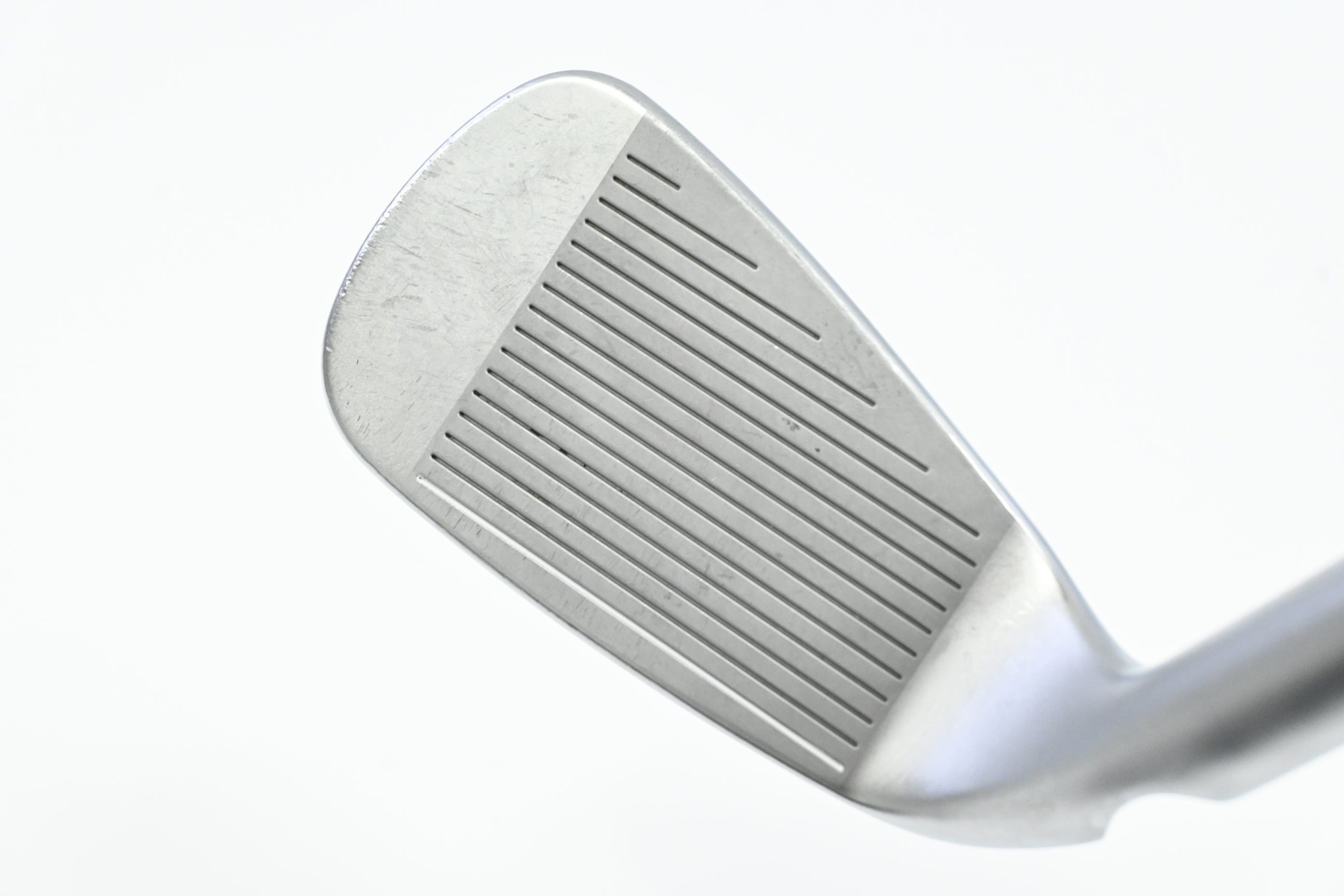 Ping ChipR / 38.5 Degree / Black Dot / Regular Flex Ping Alta CB Black AWT Shaft