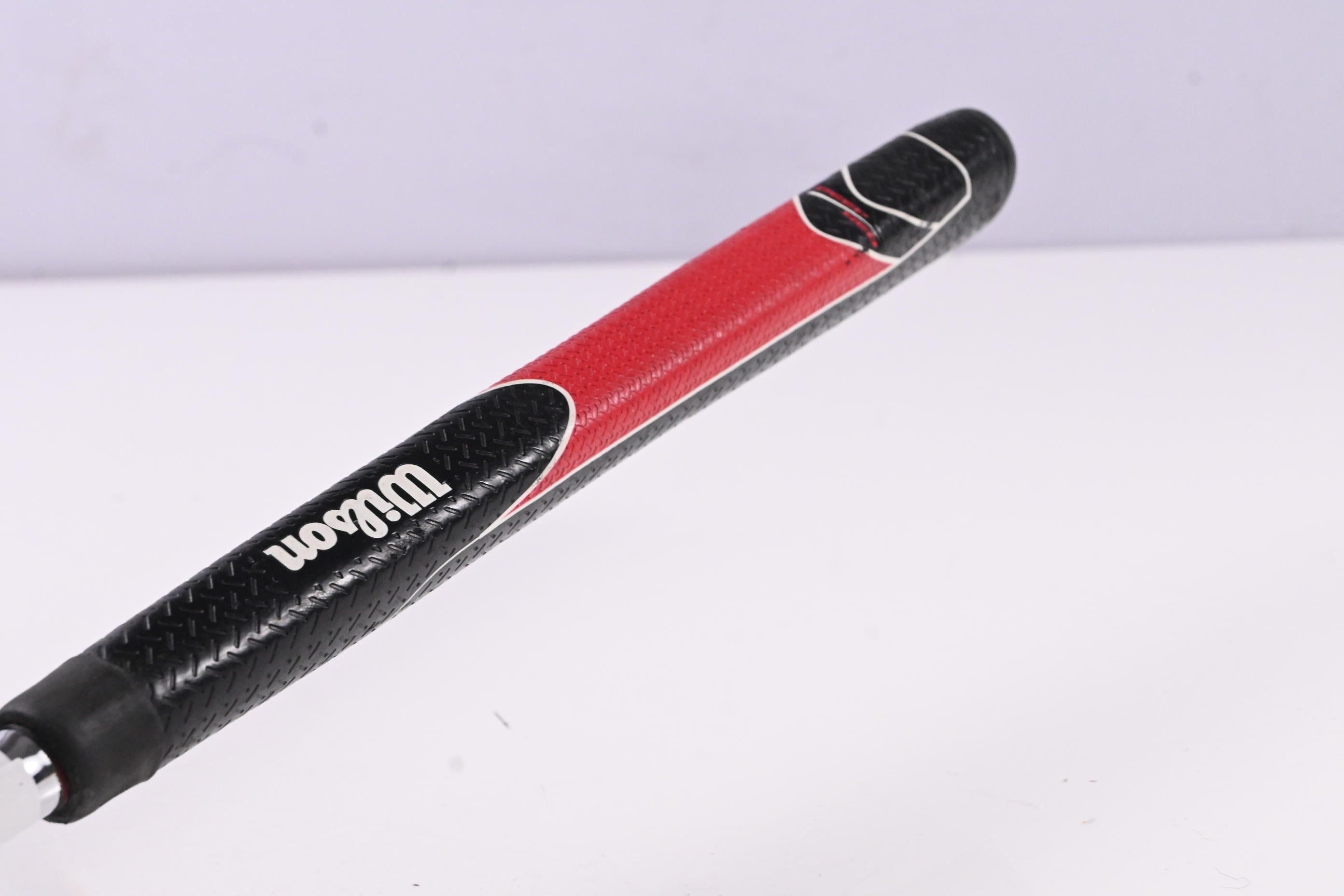 Wilson Deep Red M3-02 Putter / 35 Inch
