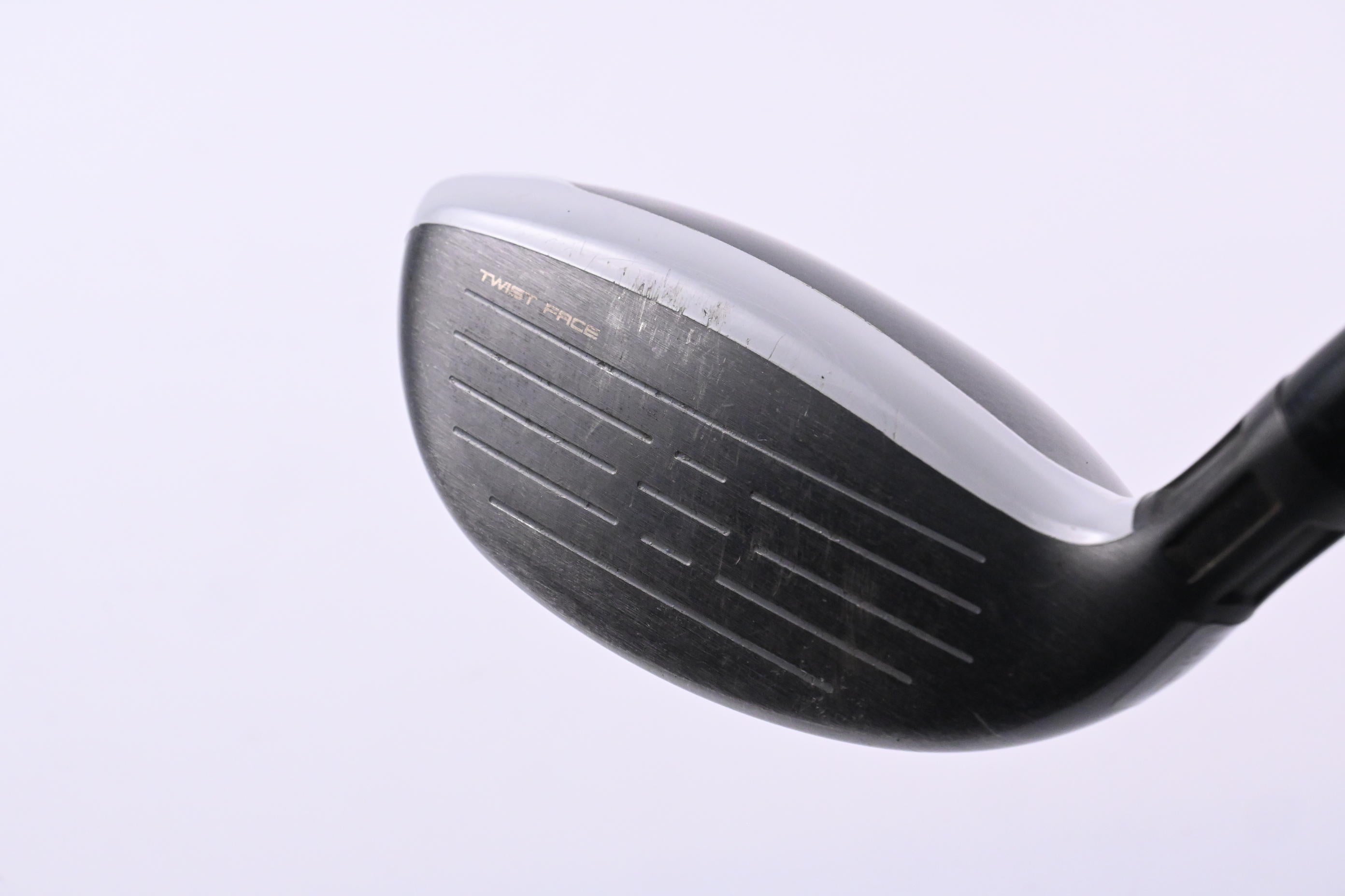 Taylormade SIM Max #4 Hybrid / 22 Degree / Stiff Flex Ventus Blue 7 Shaft