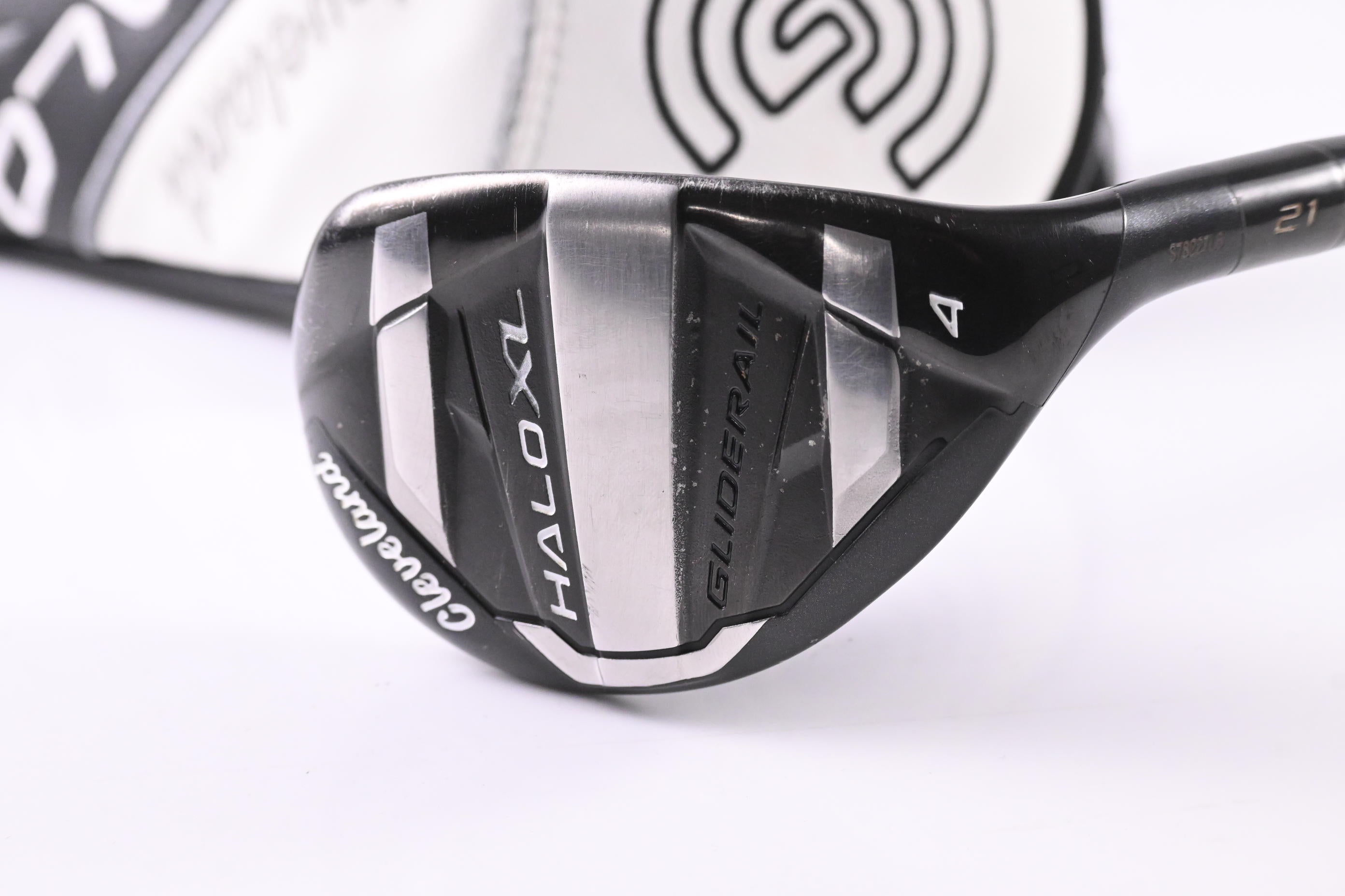Cleveland Halo XL #4 Hybrid / 21 Degree / Senior Flex Aldila Ascent PL 50