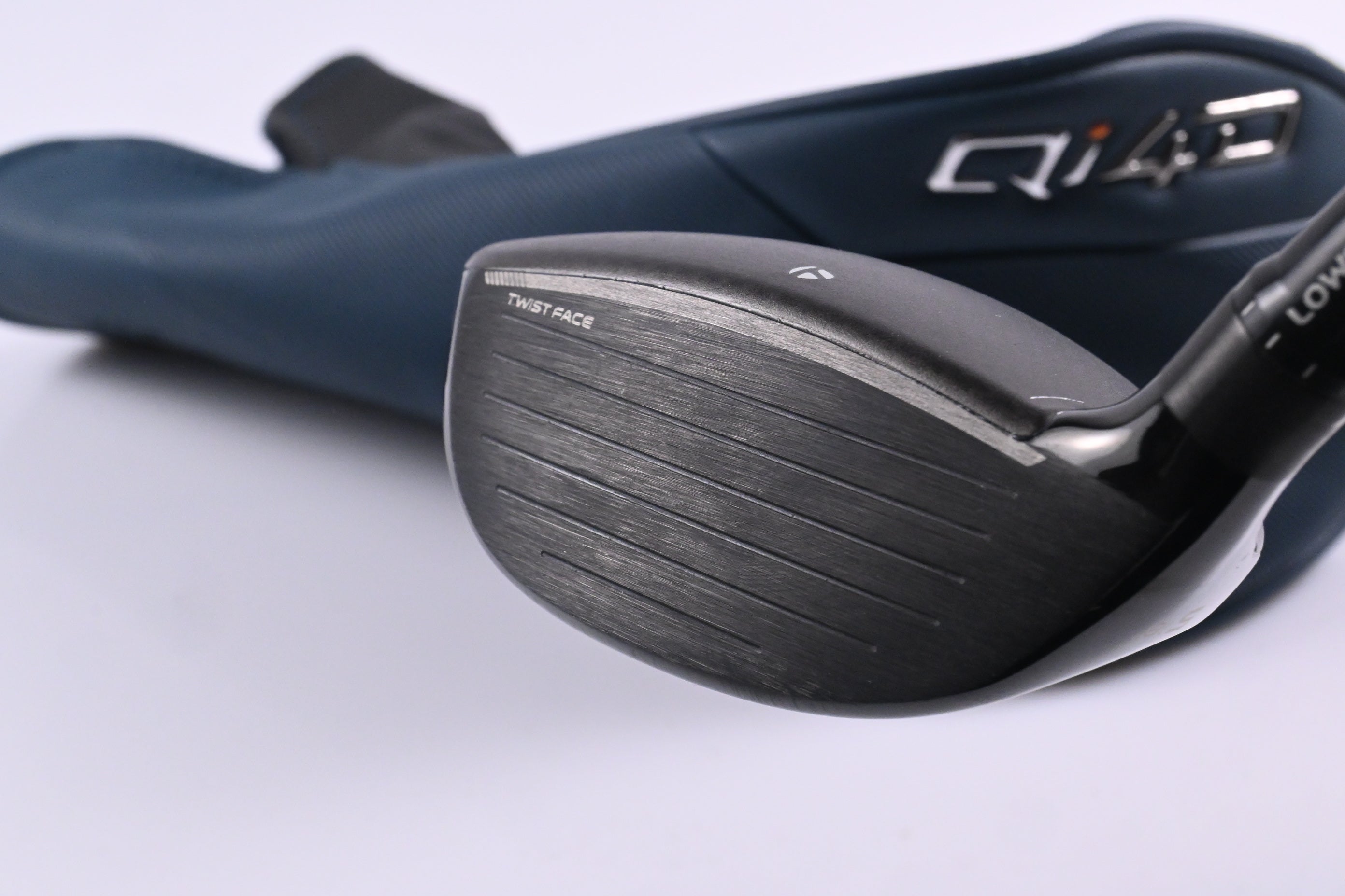 Taylormade Qi4D Tour #5 Wood / 18 Degree / Stiff Flex Mitsubishi Reax 75 Shaft