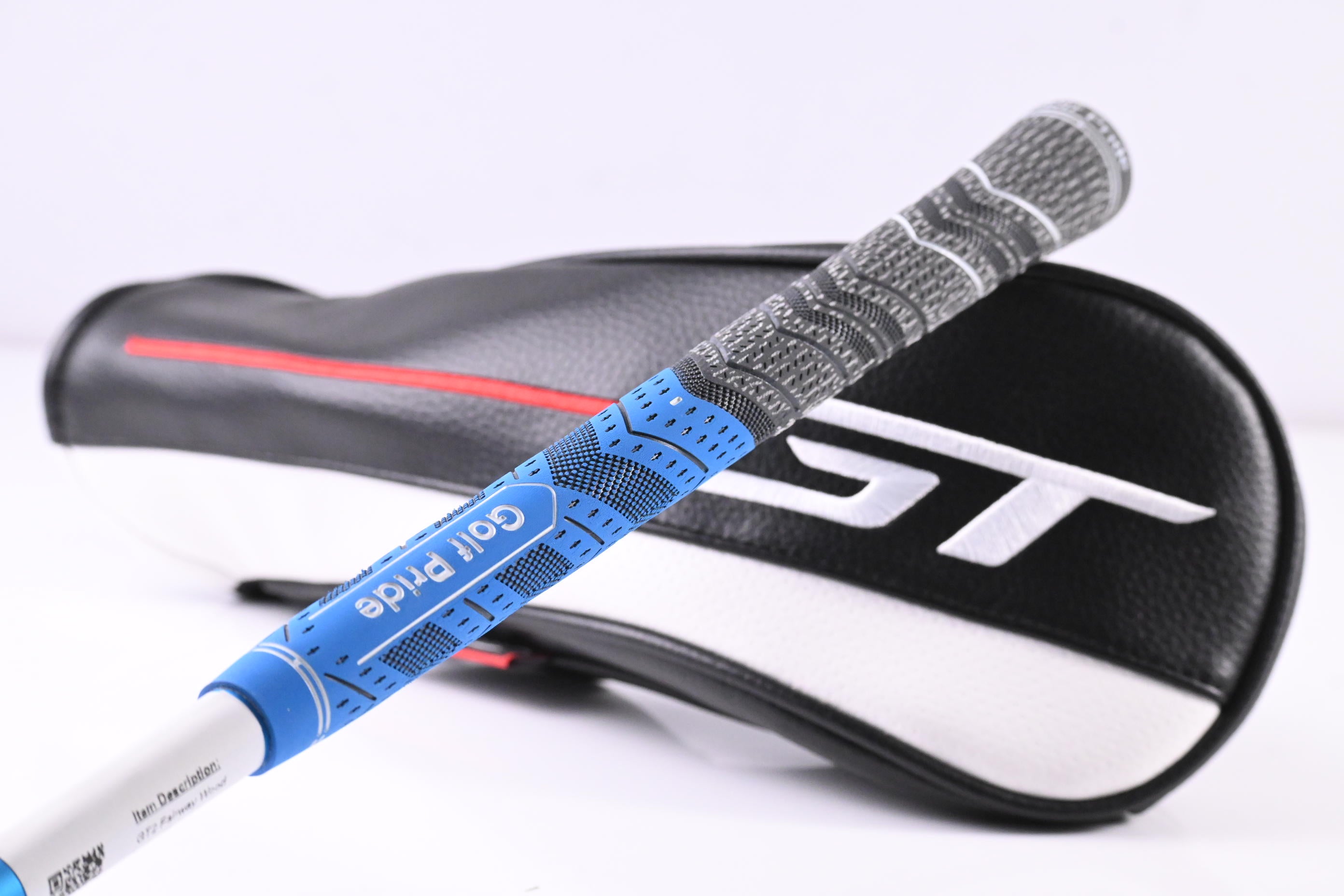 Titleist GT2 #5 Wood / 18 Degree / Stiff Flex Graphite Design Tour AD UB-5 Shaft