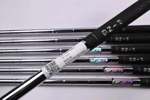 Ping i25 Irons / 4-PW / Black Dot / Regular Flex Ping CFS Shafts