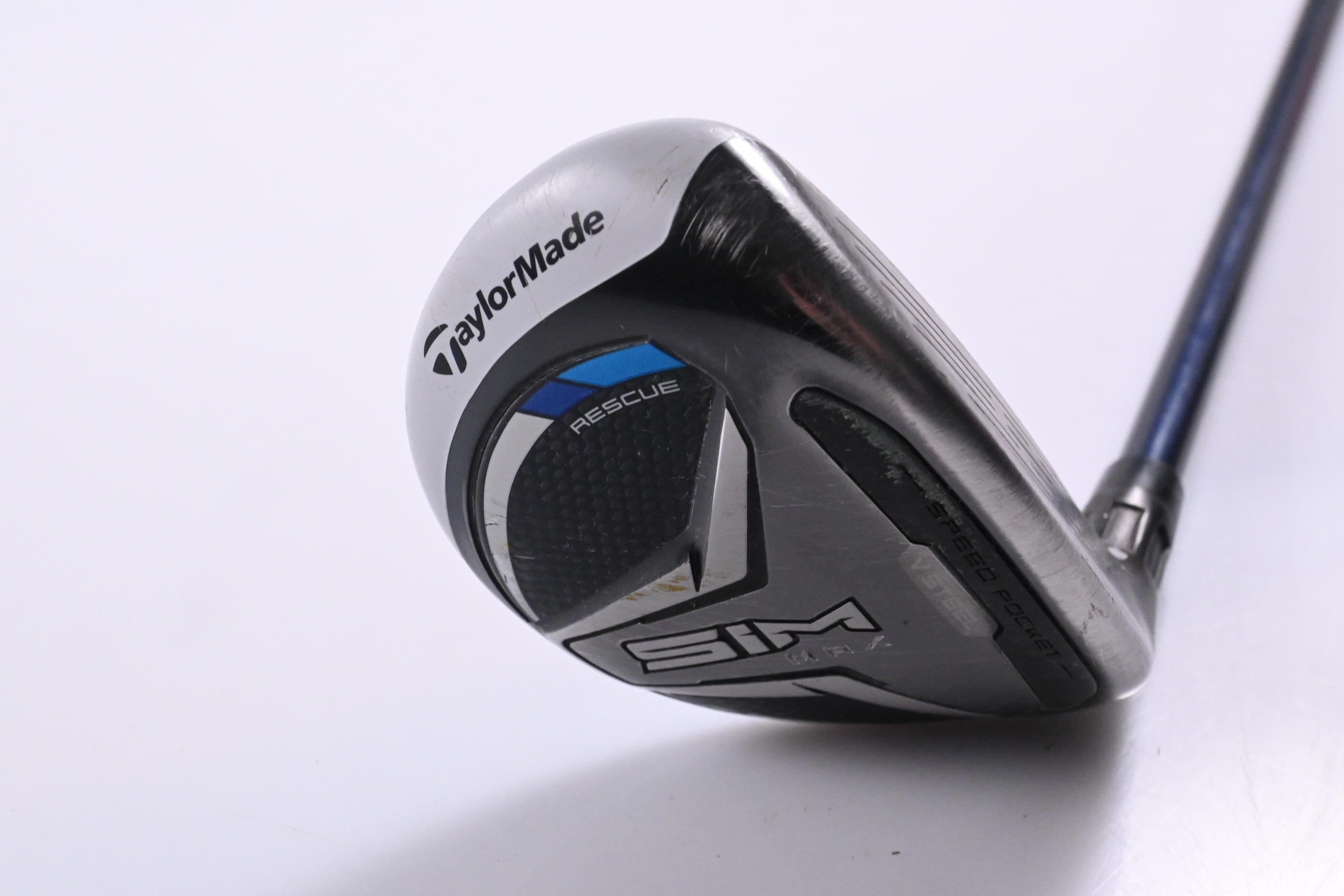 Taylormade SIM2 Max #4 Hybrid / 22 Degree / Regular Flex Ventus Blue 6 Shaft
