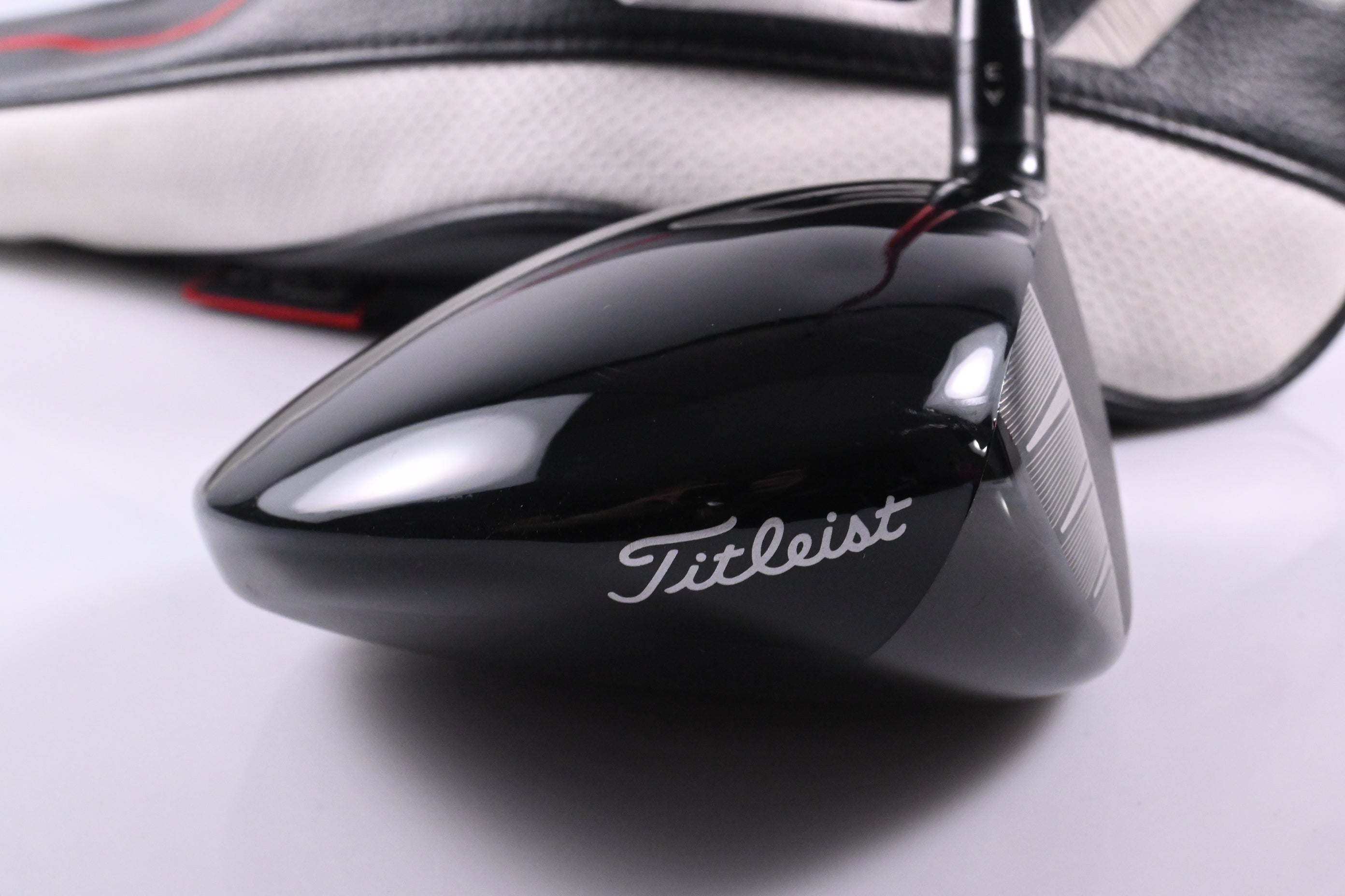 Titleist GT2 Driver / 10 Degree / Senior Flex Denali Red 60 Shaft