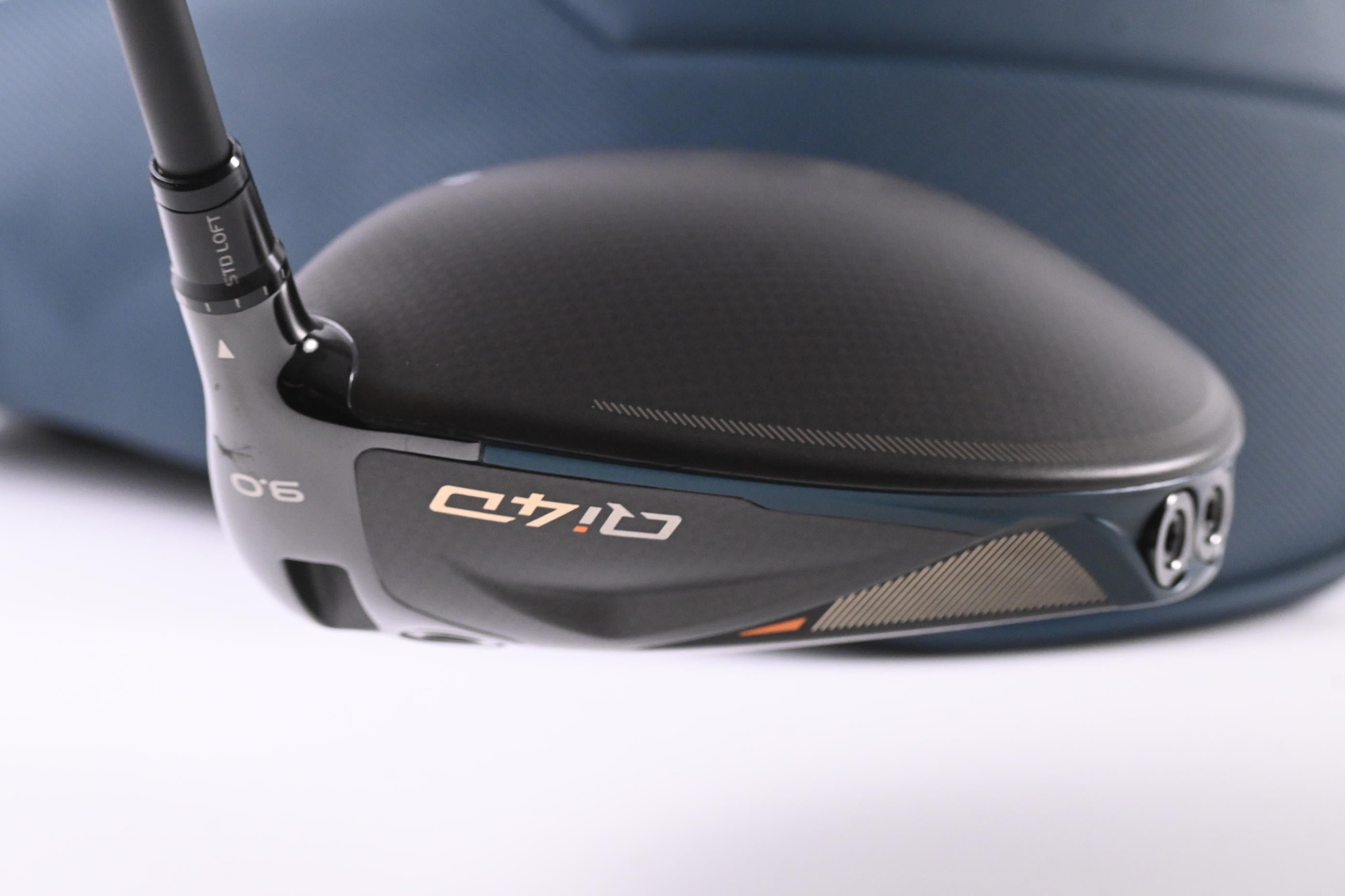 Taylormade Qi4D Driver / 9 Degree / Stiff Flex Kai'li White DarkWave 60 Shaft