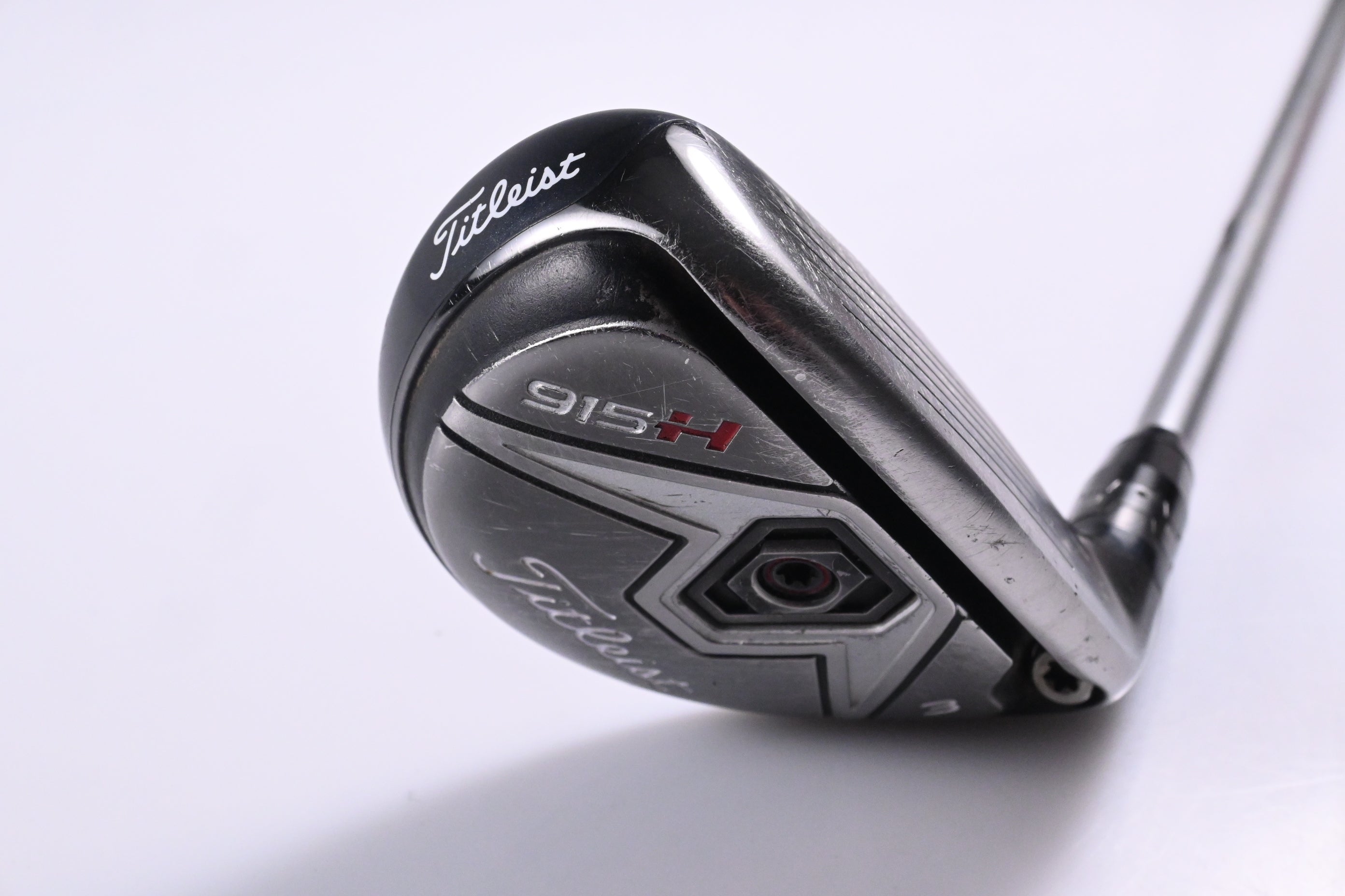 Titleist 915H #3 Hybrid / 21 Degree / Regular Flex Diamana M+ Red 60 Shaft