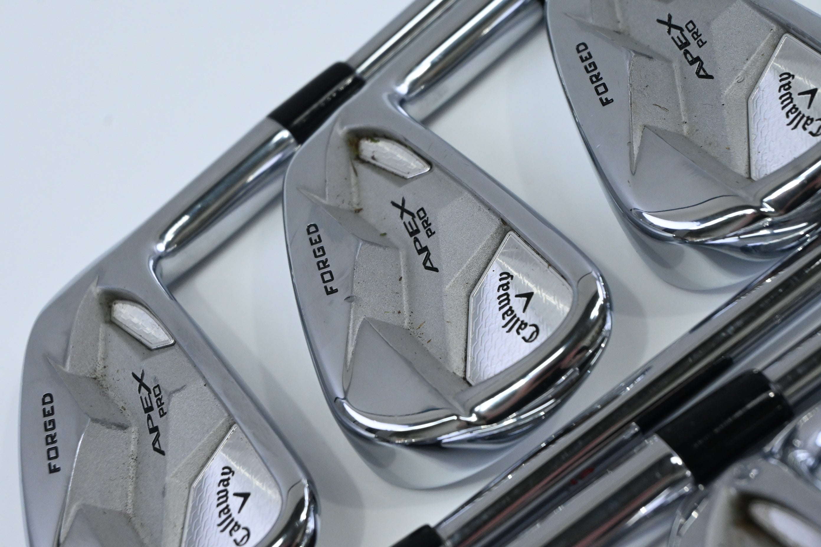Callaway Apex Pro 19 Irons / 4-PW / Stiff Flex NS Pro Modus3 Tour 105 Shafts