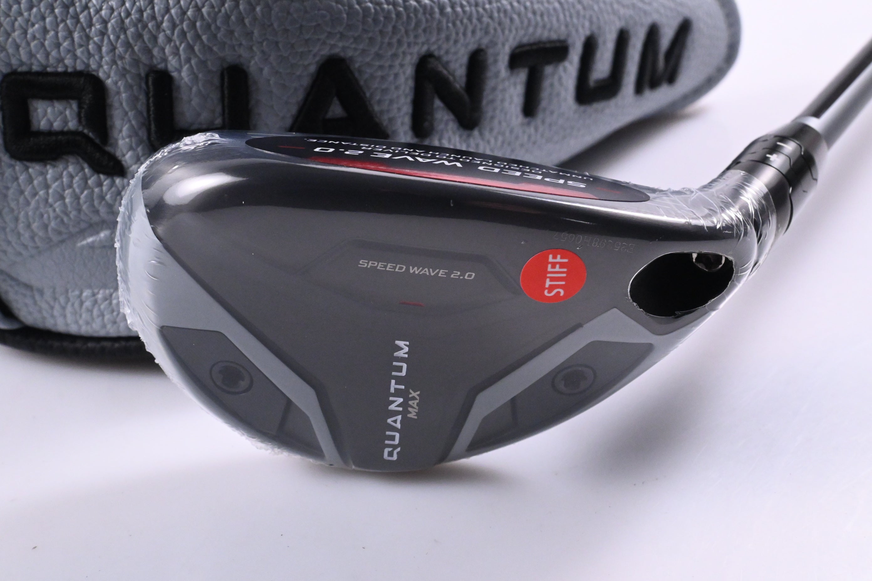 Callaway Quantum Max #3 Hybrid / 19 Degree / Stiff Flex Denali Silver 70 Shaft