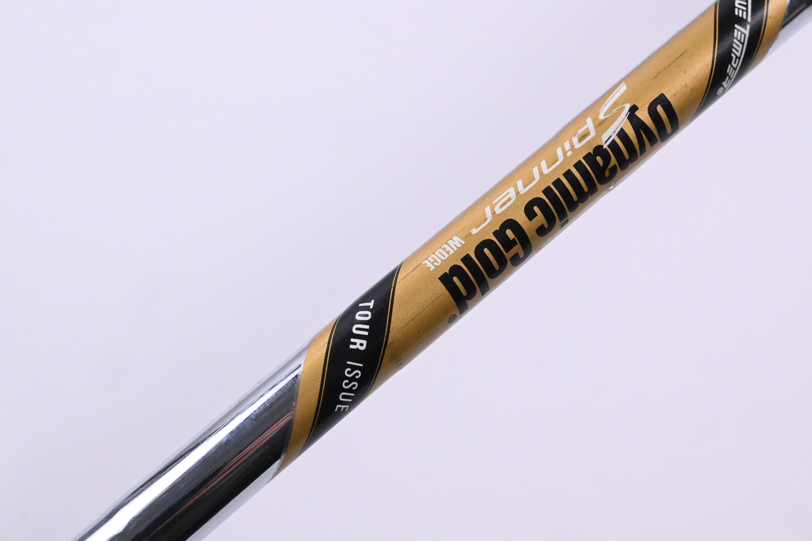 Cleveland RTX ZipCore Gap Wedge / 52 Degree / Wedge Flex Dynamic Gold Spinner